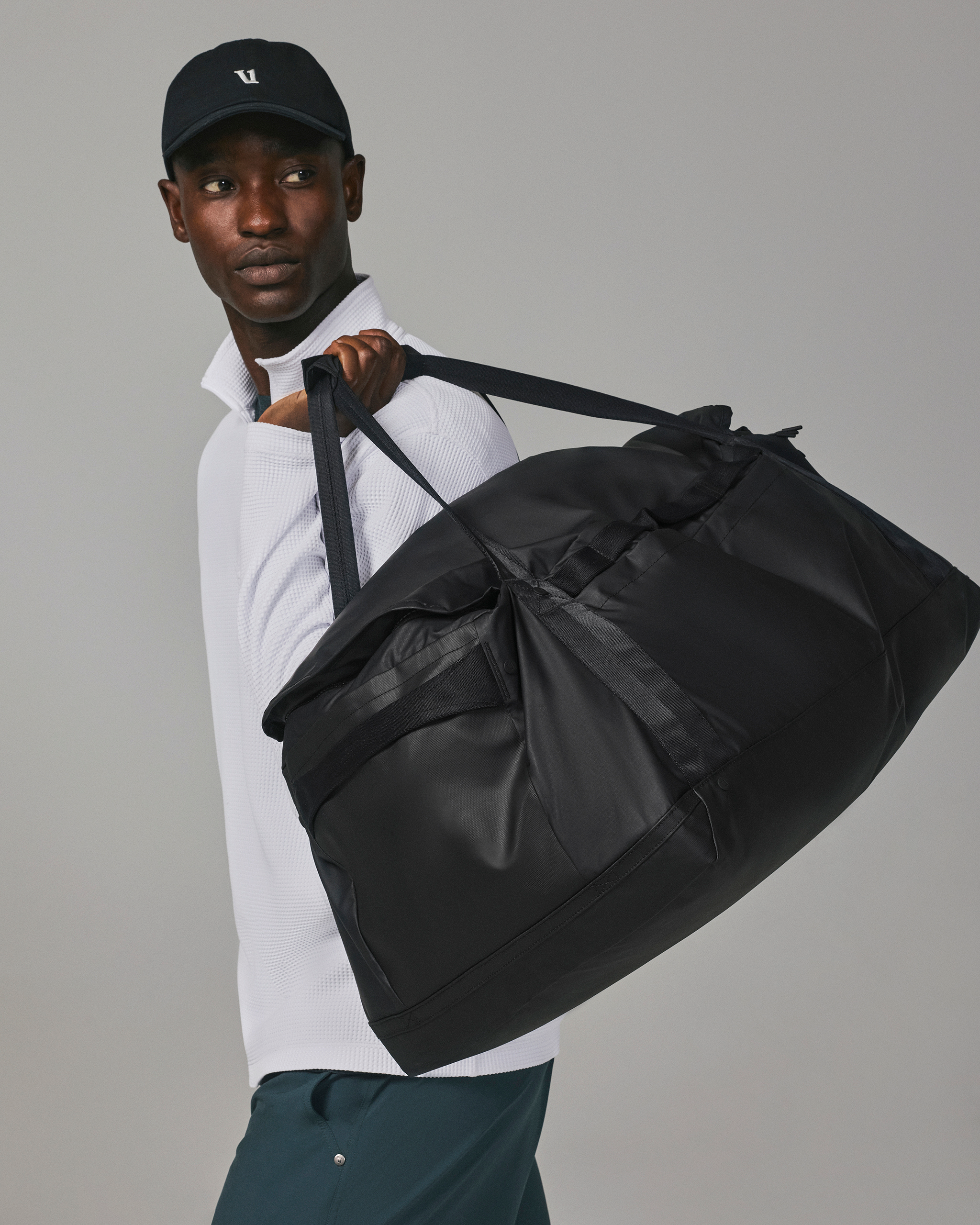 Wayward Utility Duffle | Black - Image 2