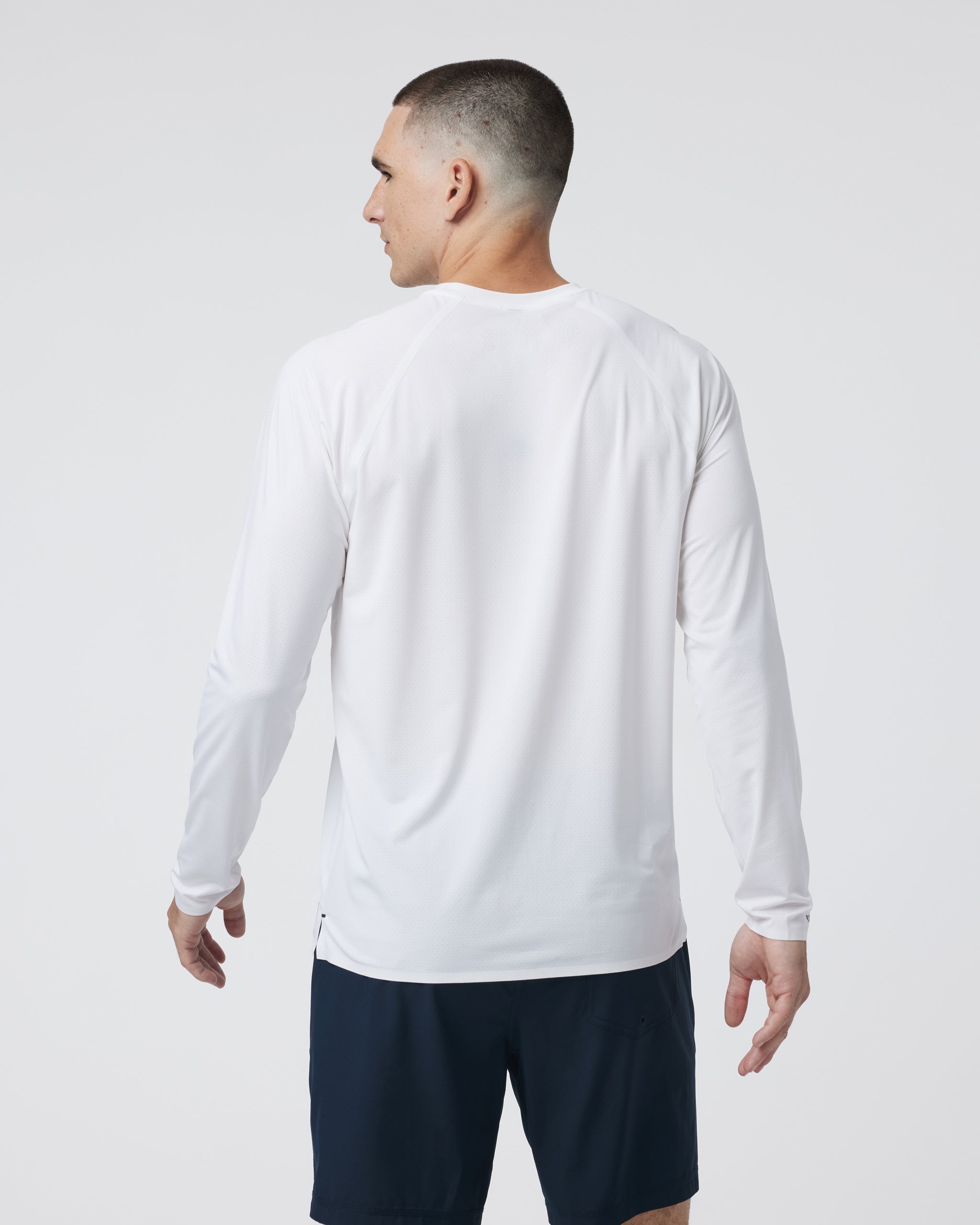 Long Sleeve Viewpoint Performance Tee | White - Image 2