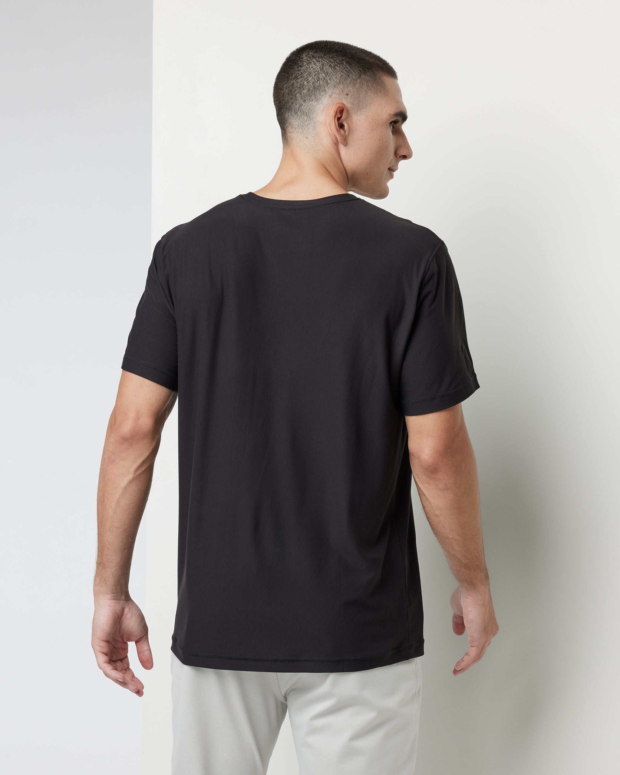 Short Sleeve Strato Graphic Tee | Black - Image 3