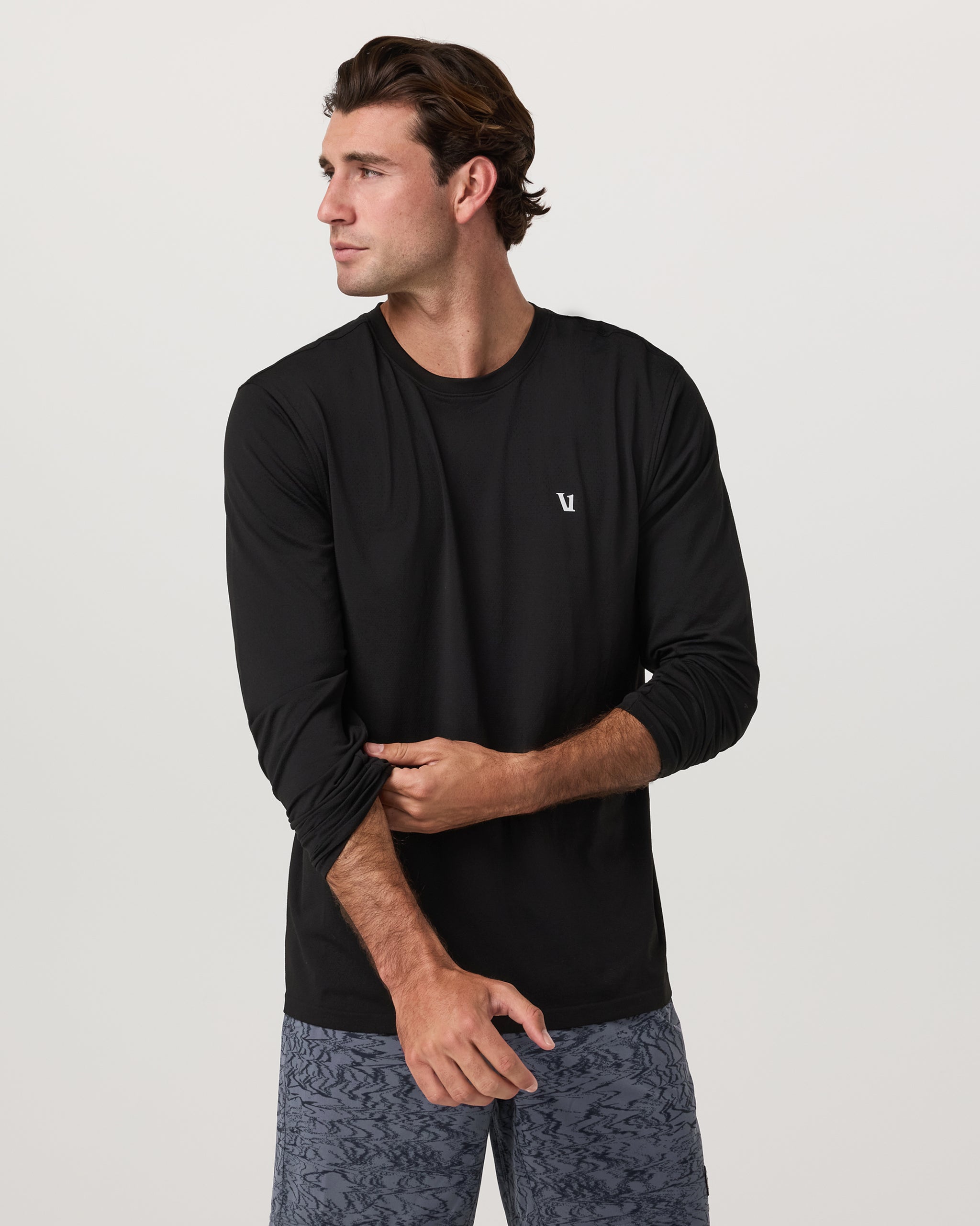 Long Sleeve Clearview Seamless Tee | Black - Image 2