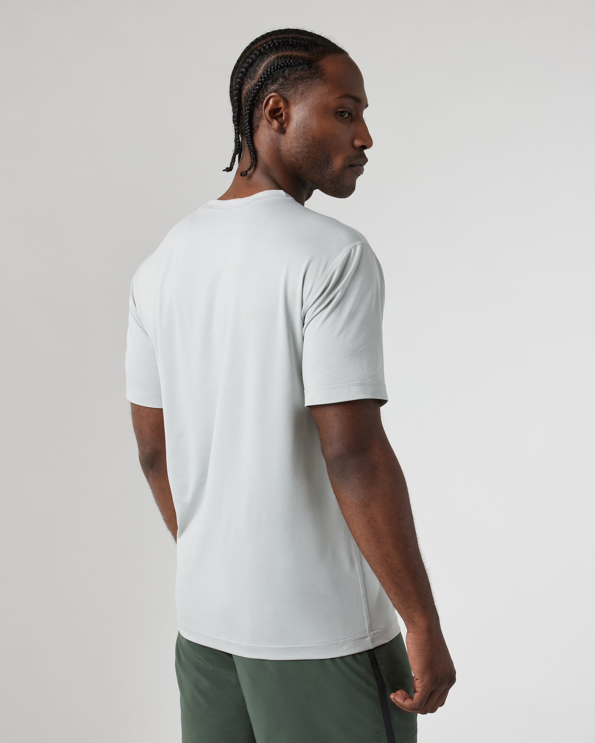 Tradewind Performance Tee 2.0 | Sky Grey Heather - Image 3