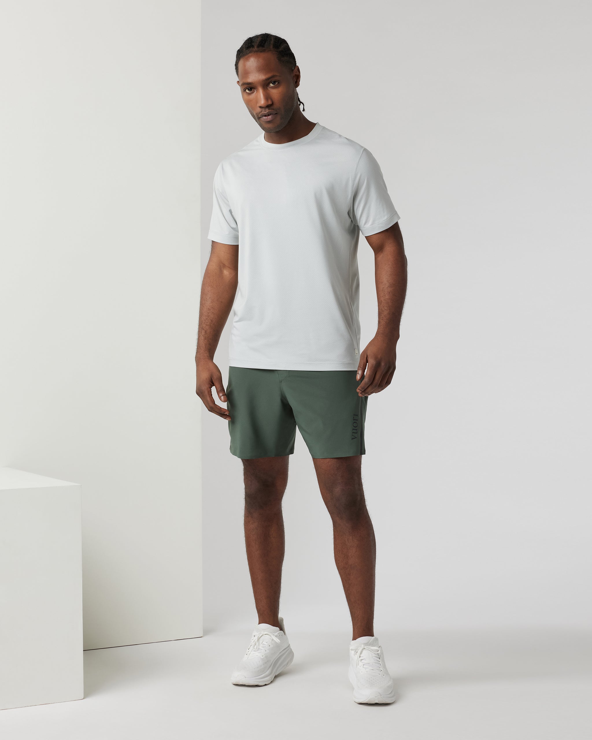 Tradewind Performance Tee 2.0 | Sky Grey Heather - Image 2