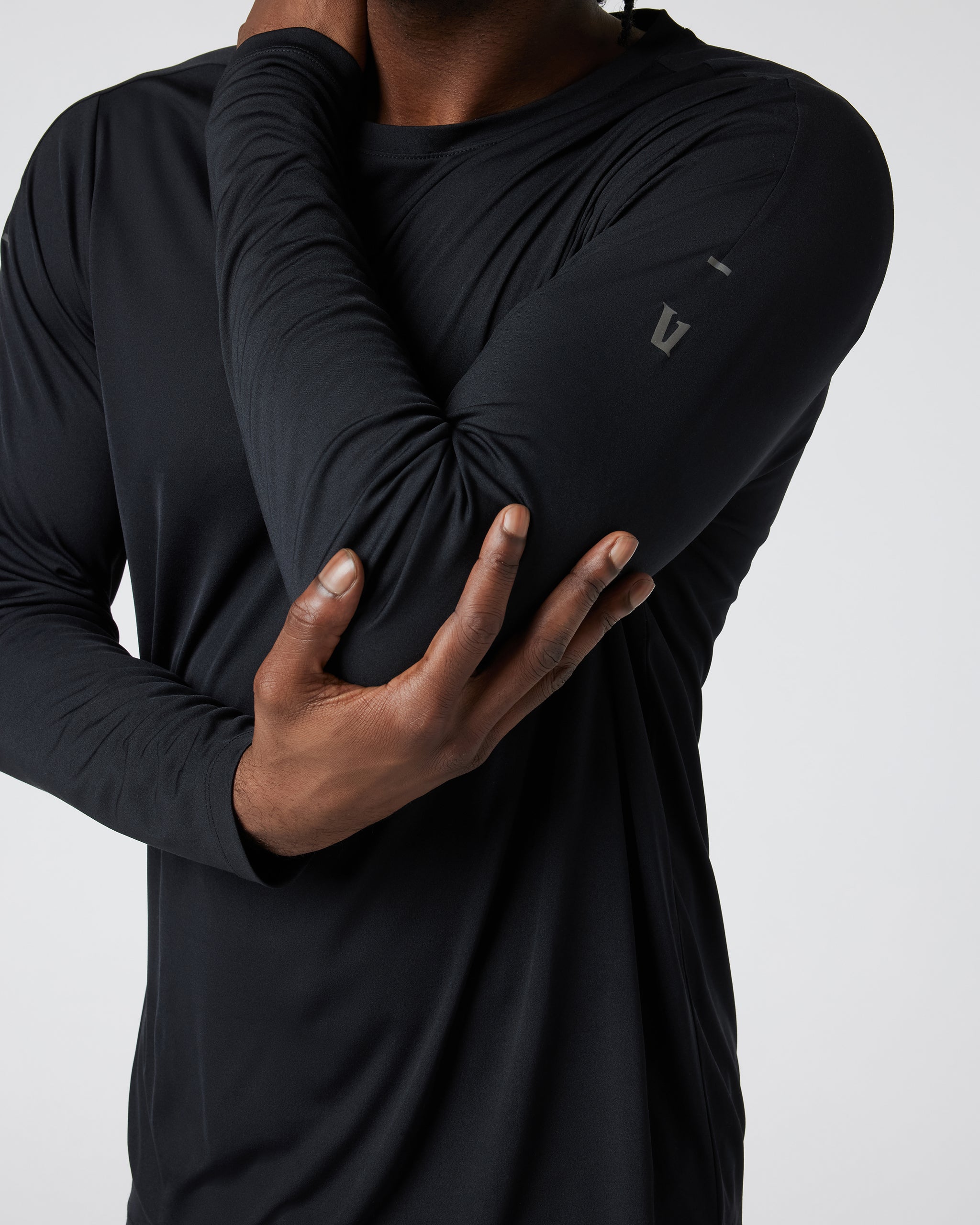 Long Sleeve Terra Run Tee | Black - Image 4