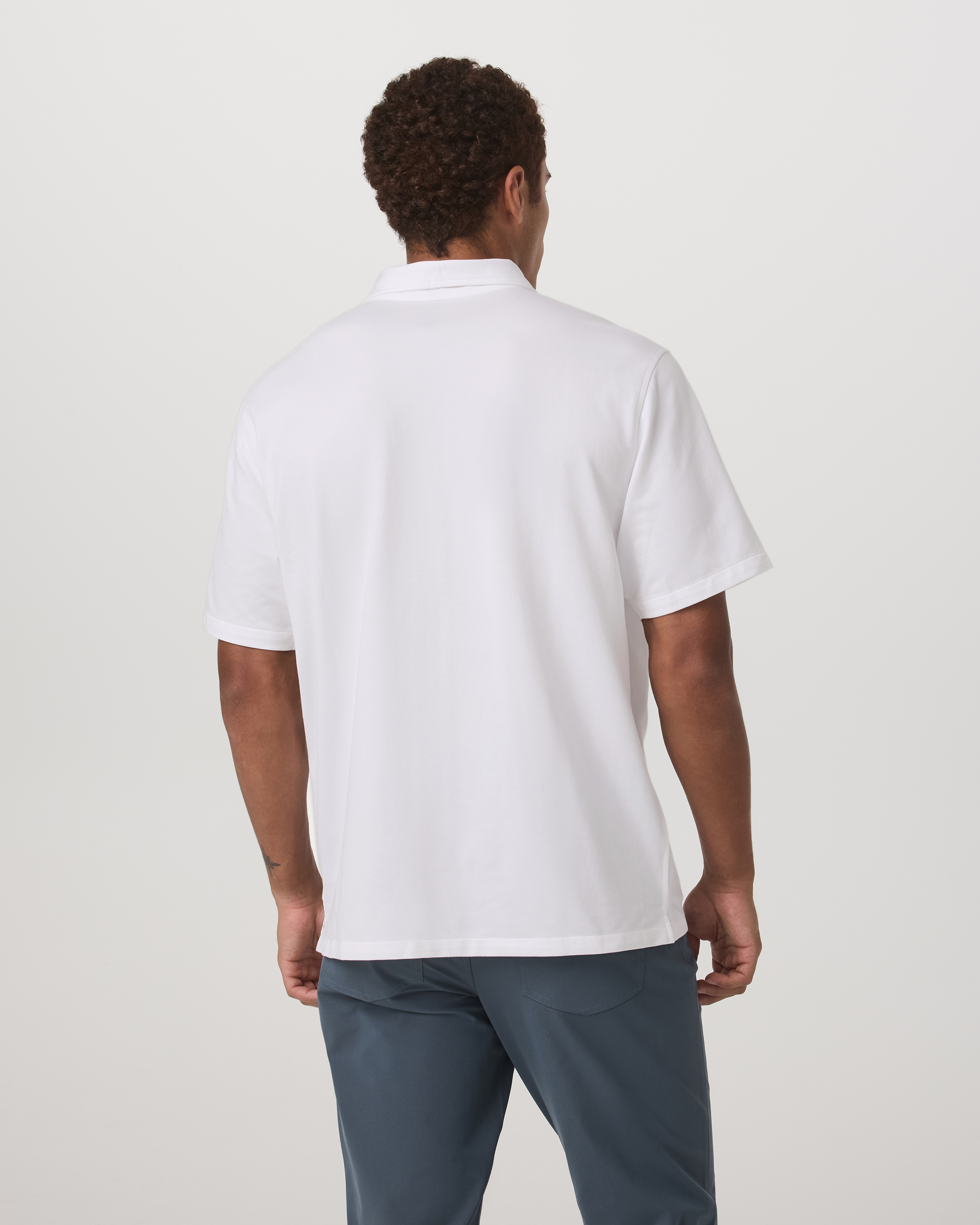 Short Sleeve Knit Oxford Camp Collar Button Down | White - Image 5