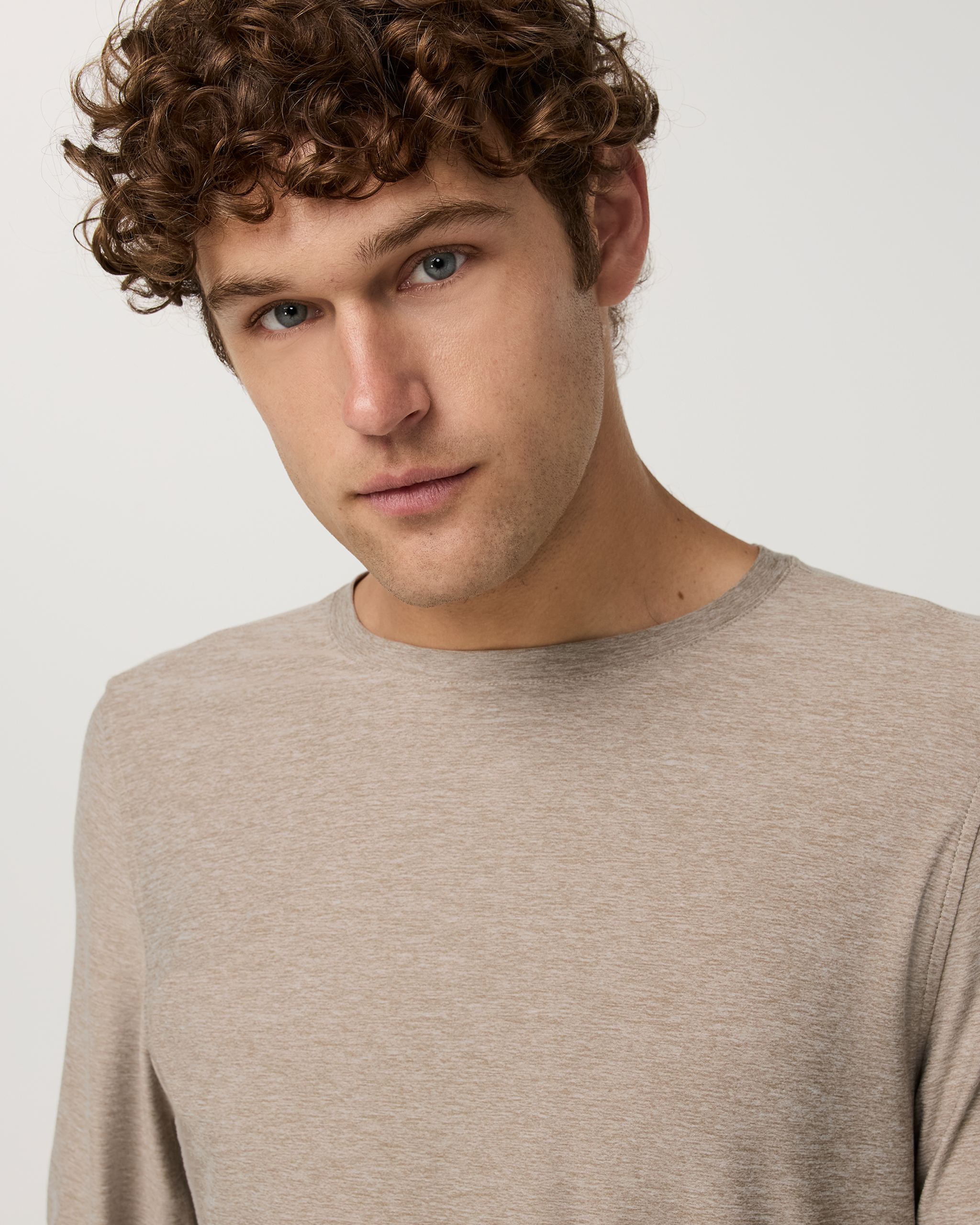 Long Sleeve Strato Tech Tee | Acorn Heather - Image 2