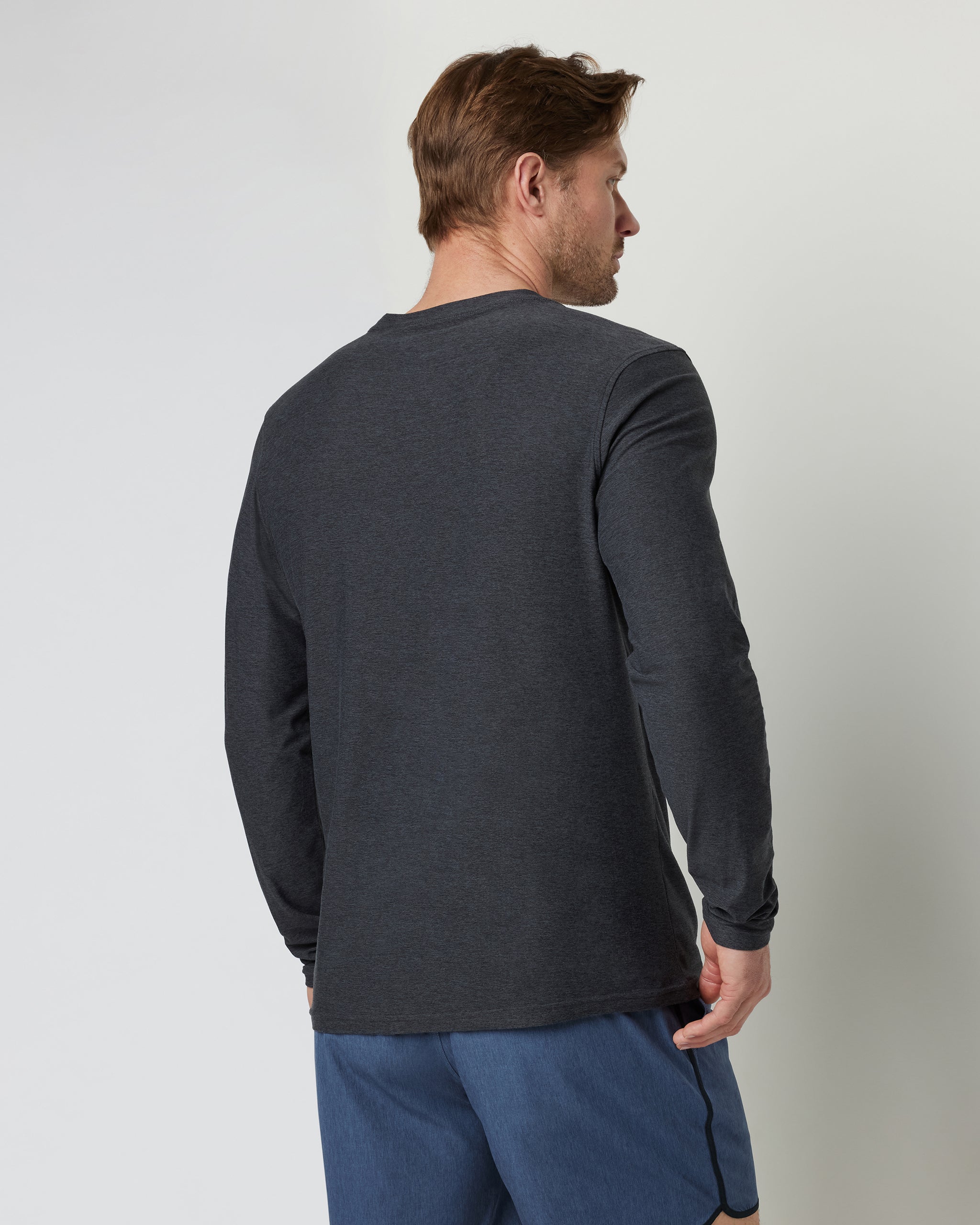 Long Sleeve Strato Tech Tee | Charcoal Heather - Image 2