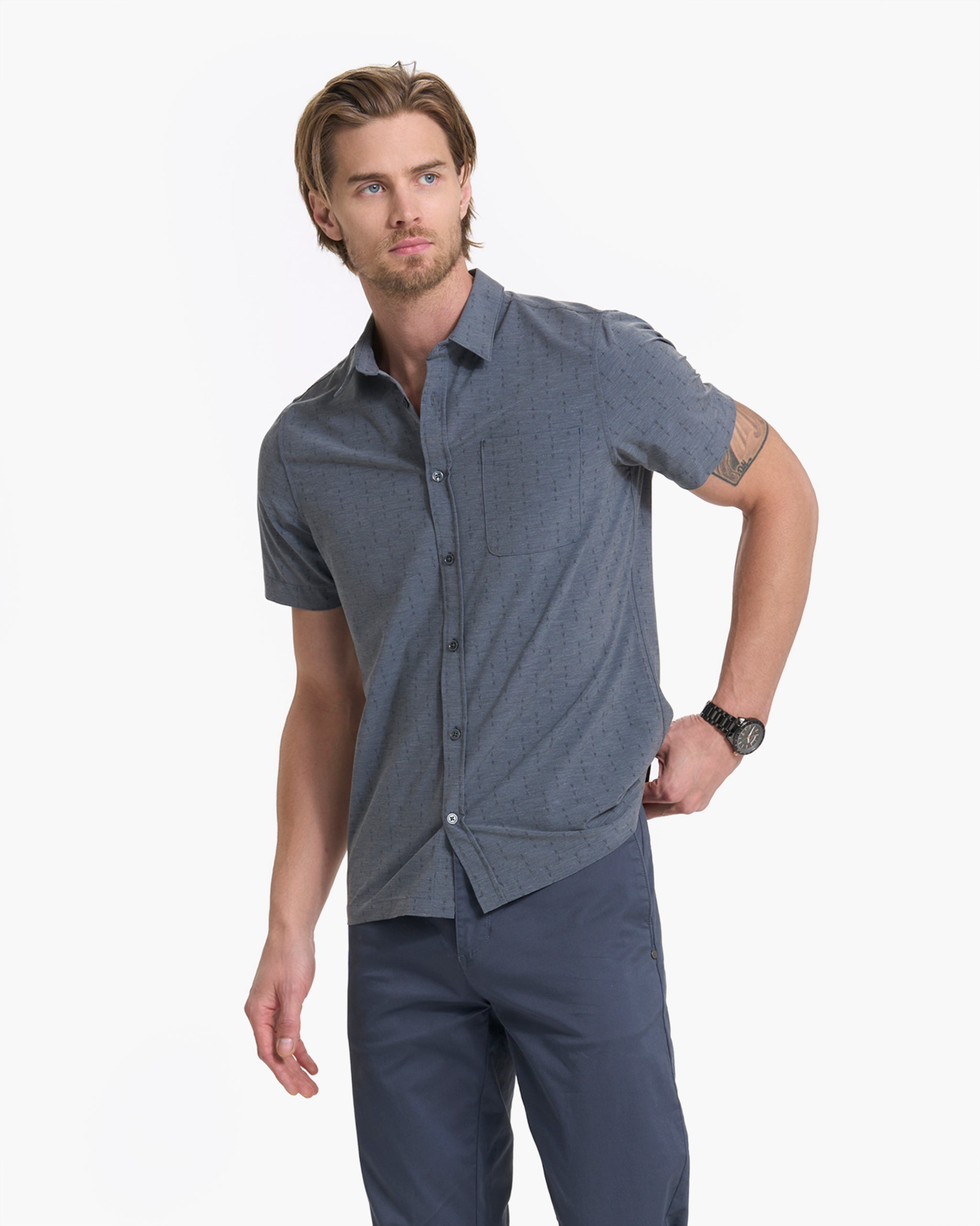 Short-Sleeve Bridge Button Down | Charcoal Arrows - Image 2