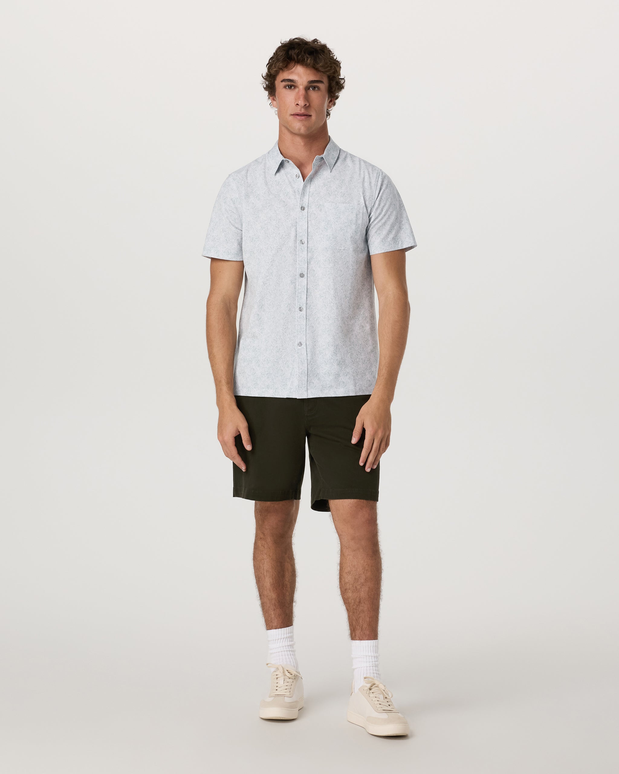 Short Sleeve Bridge Button Down | Frost Grey Water Lily - Image 5