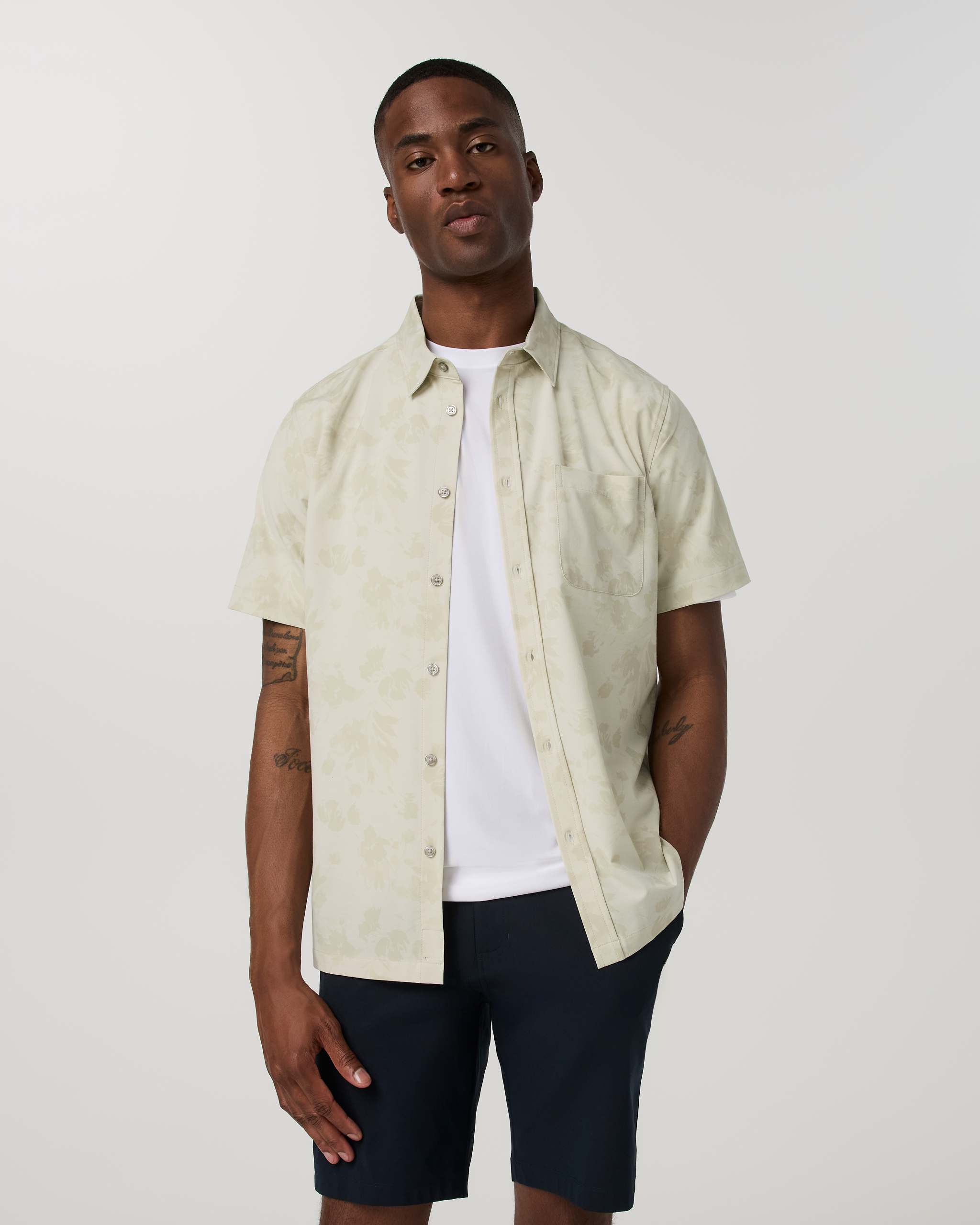 Short Sleeve Bridge Button Down | Sandalwood Fleur