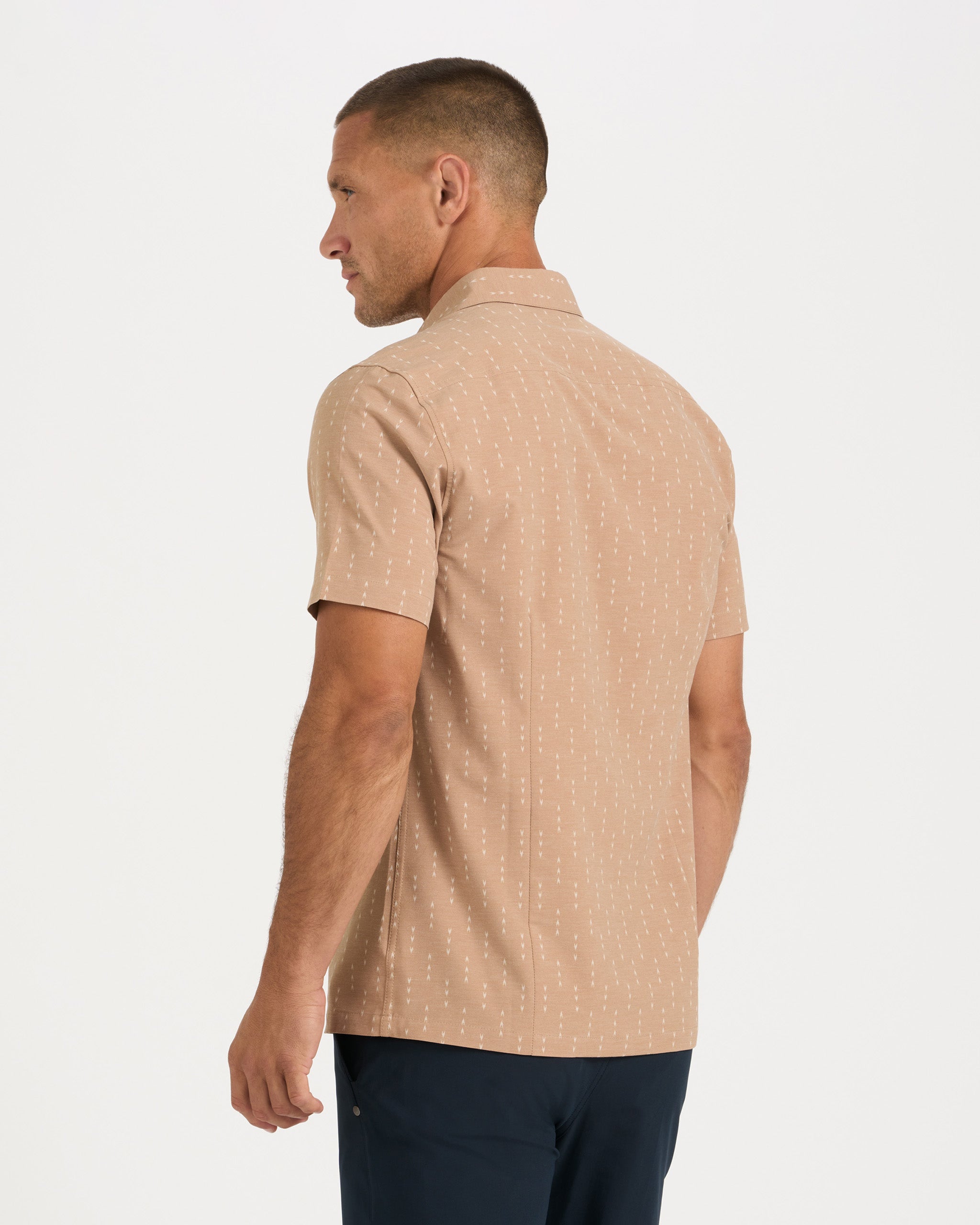 Short-Sleeve Bridge Button Down | Wheat Arrows - Image 3