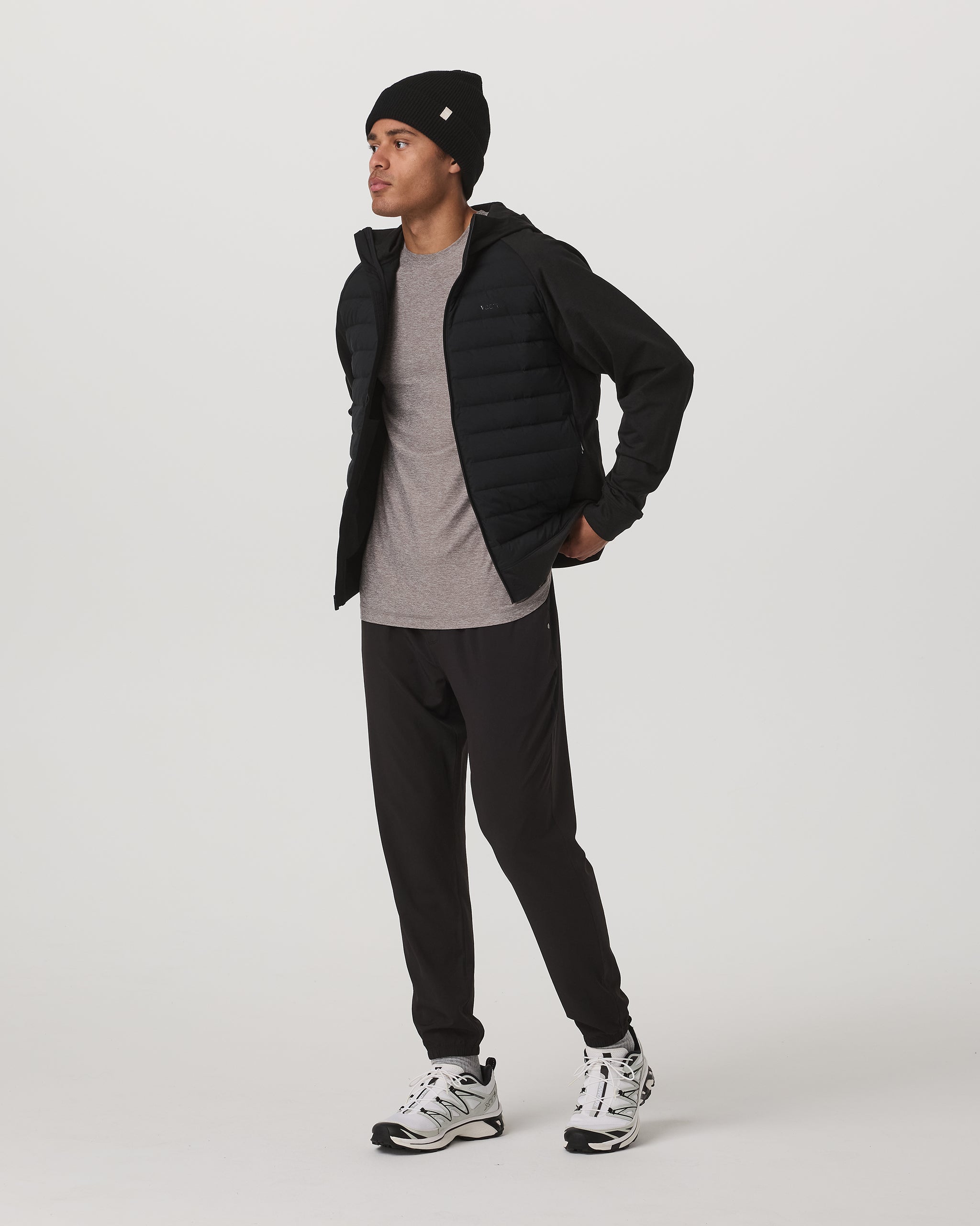 Steadfast Insulated Hybrid | Black - Image 4