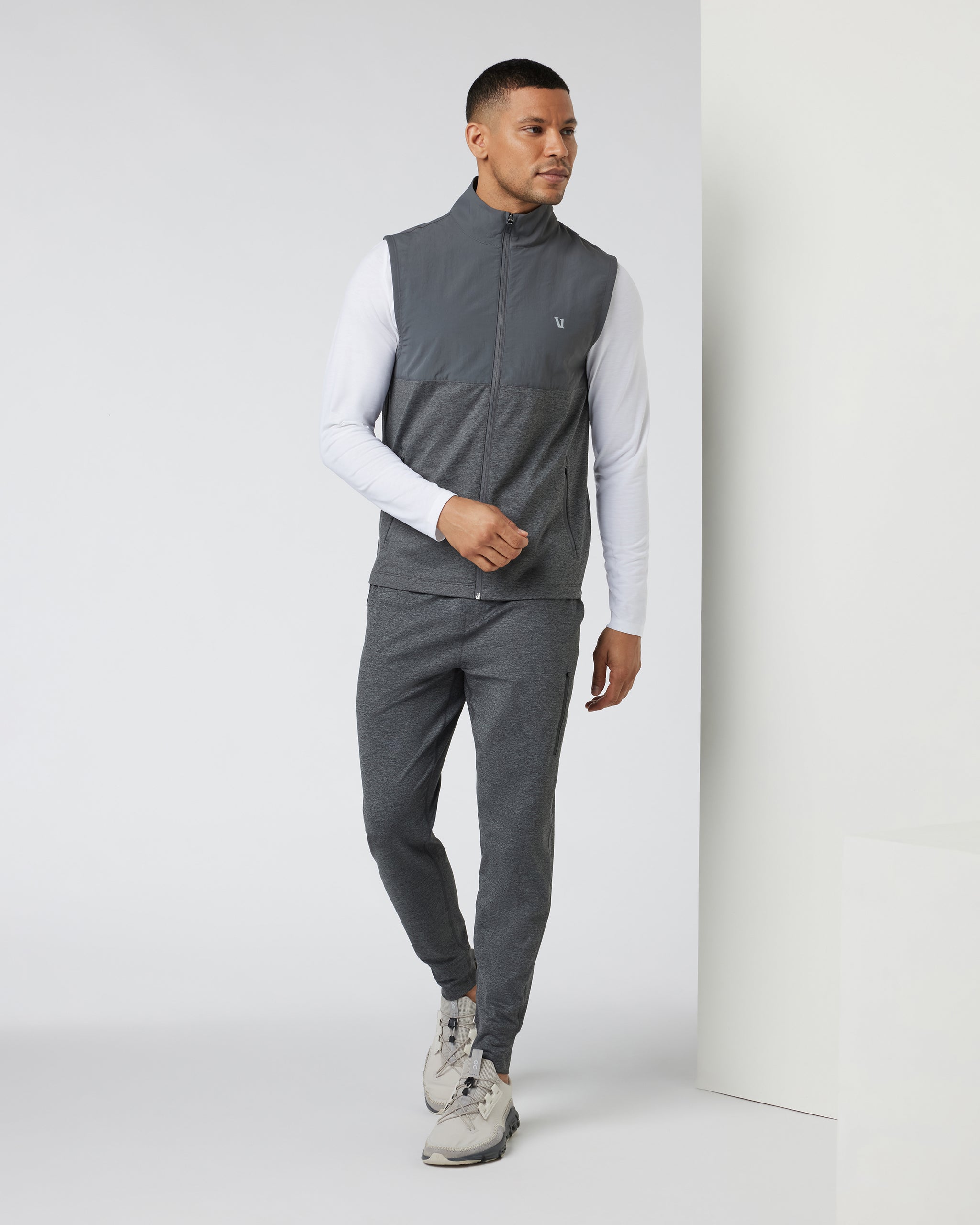Sunday Element Vest | Charcoal Heather - Image 5