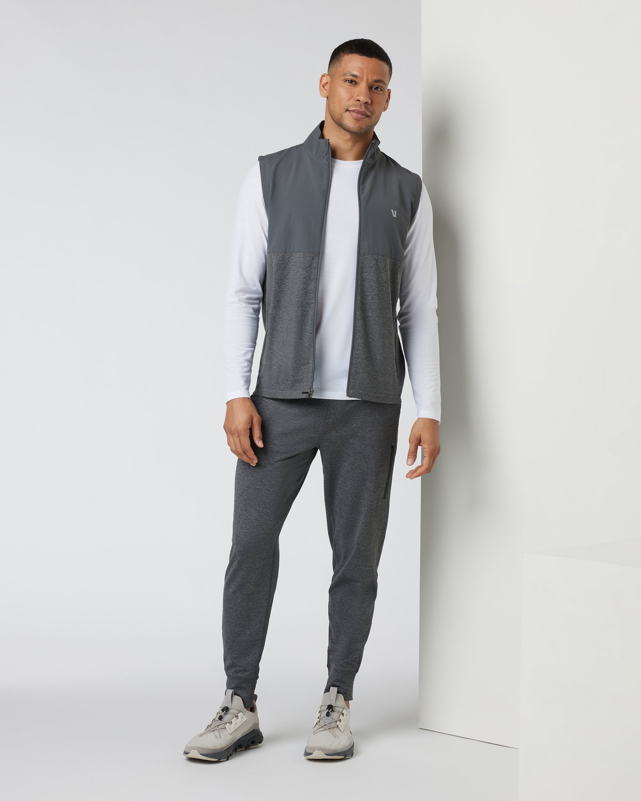 Sunday Element Vest | Charcoal Heather - Image 4