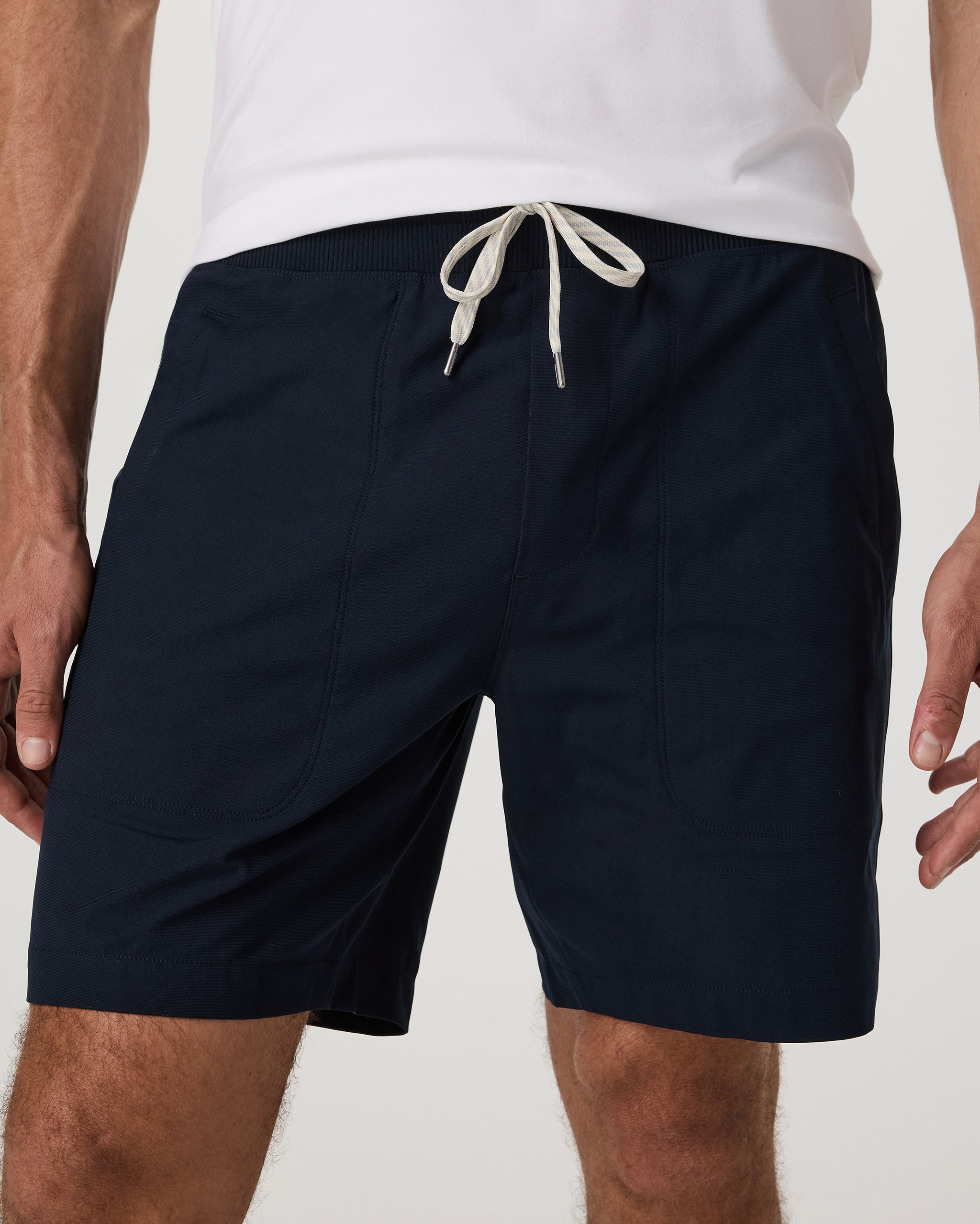 Vuori Meta™ Easy Short | Ink - Image 2