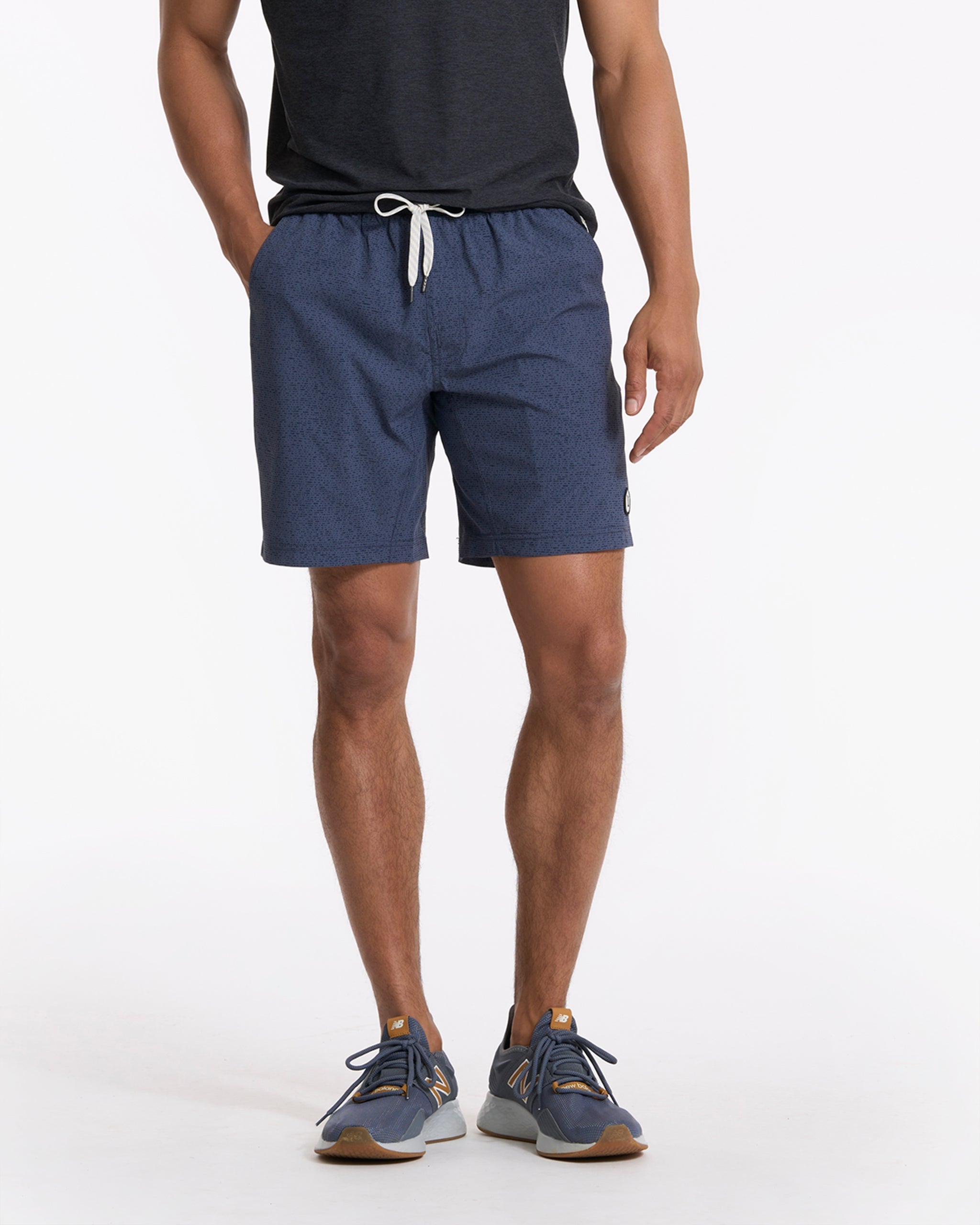 Kore Short Lined 7 | Azure Dashed Lines