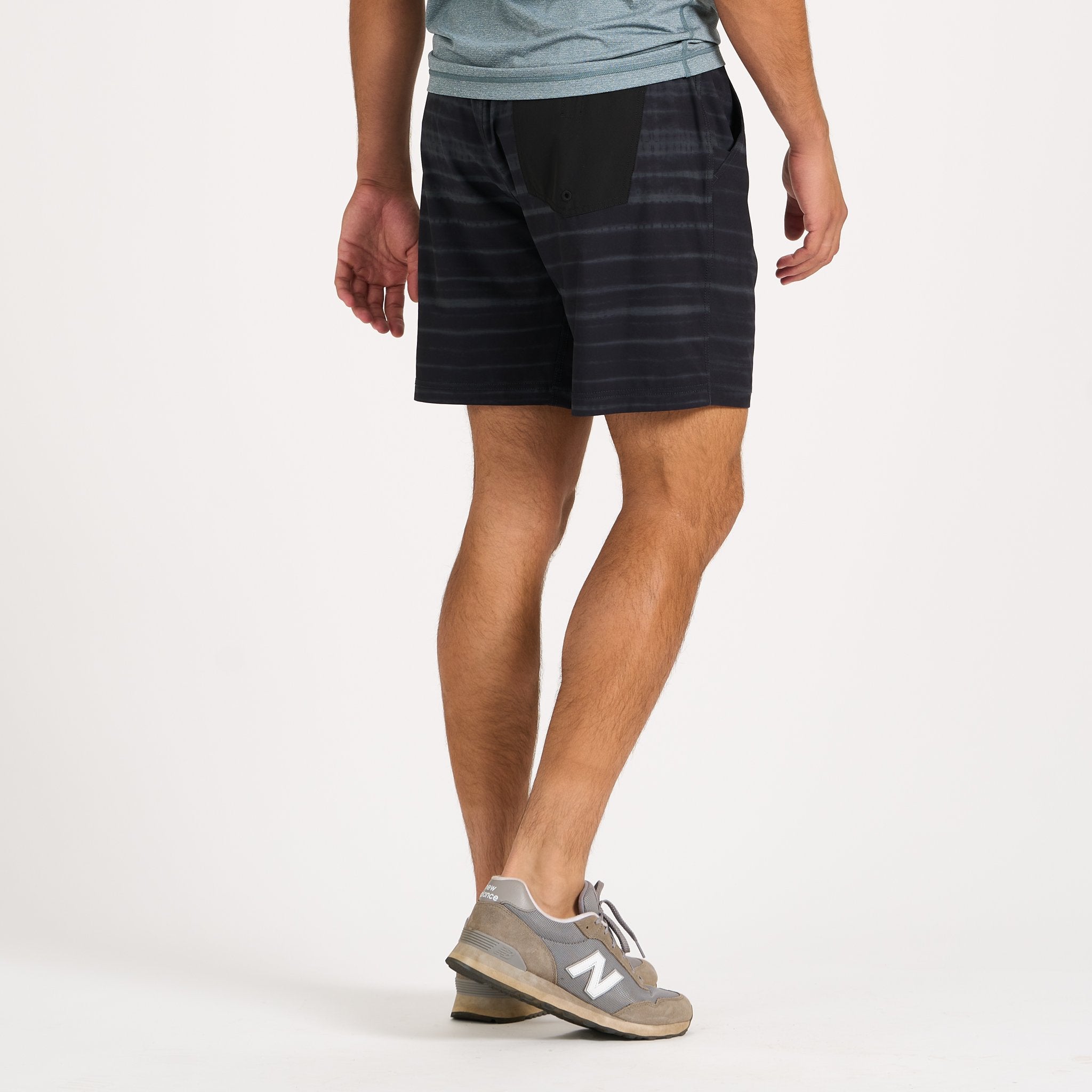 Kore Short Lined 7 | Black Shibori Stripe - Image 3