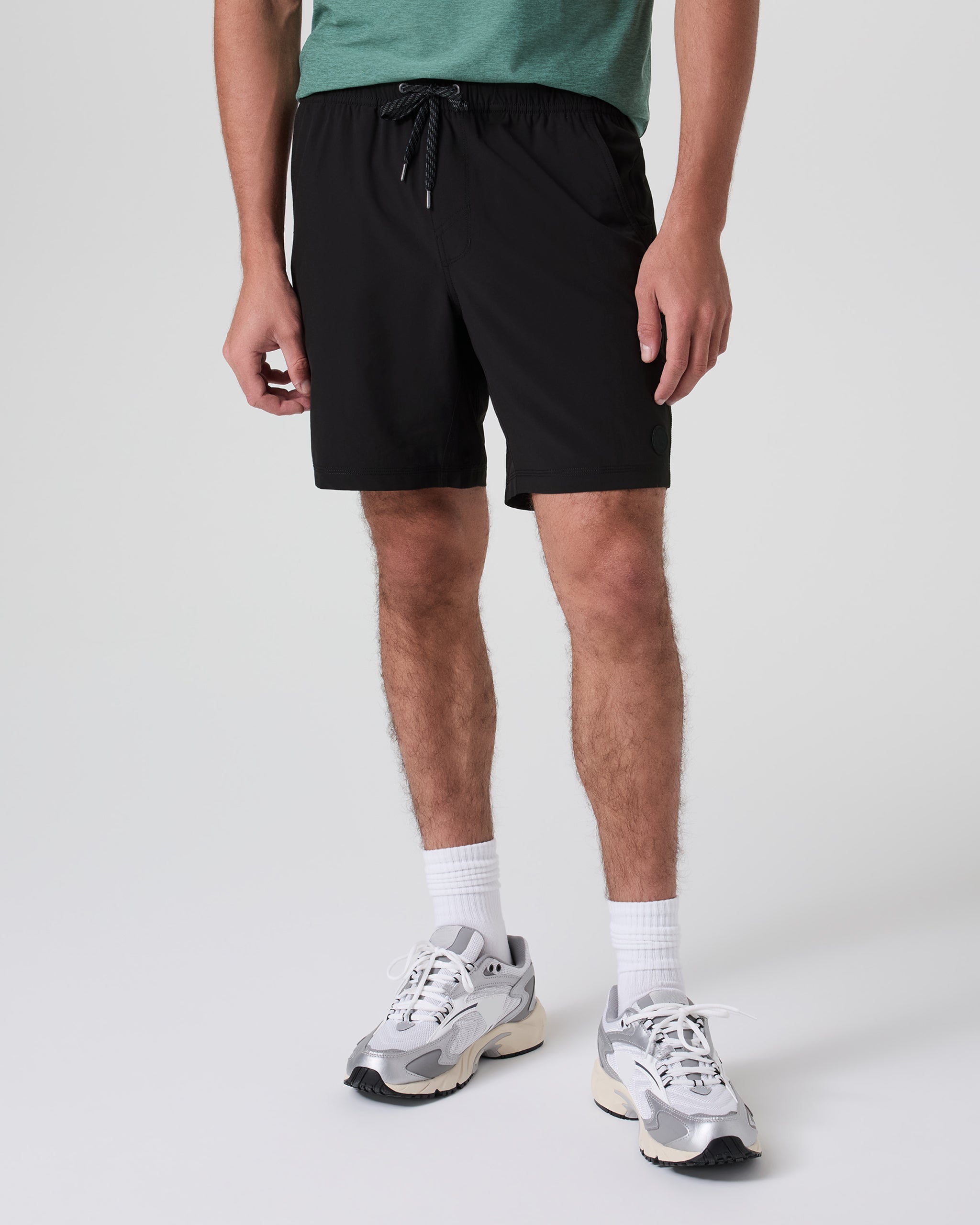 Kore Short Lined 7 | Black Tonal