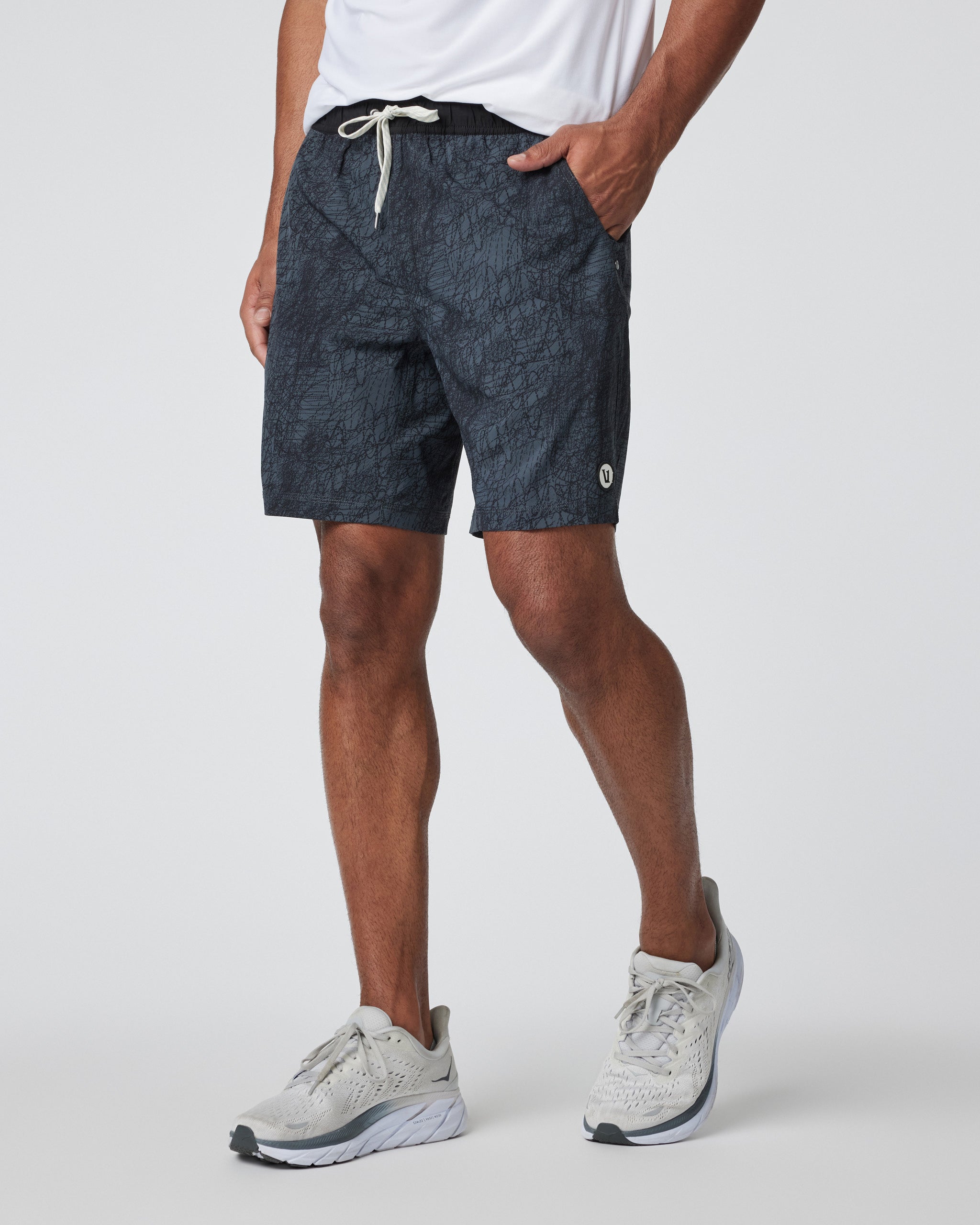 Kore Short Lined 7 | Charcoal Scribble