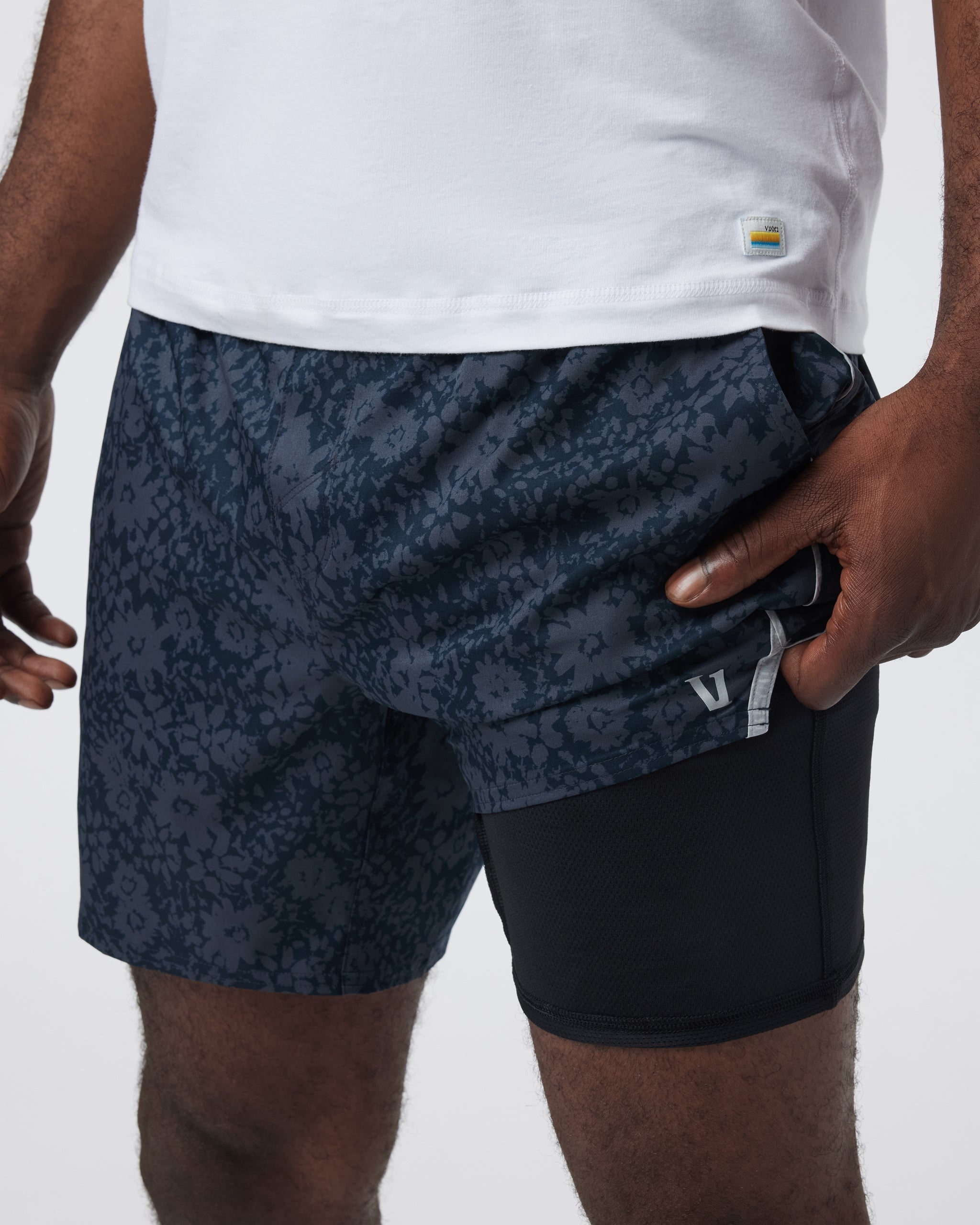 Trail Short 2.0 | Navy Wildflower - Image 4