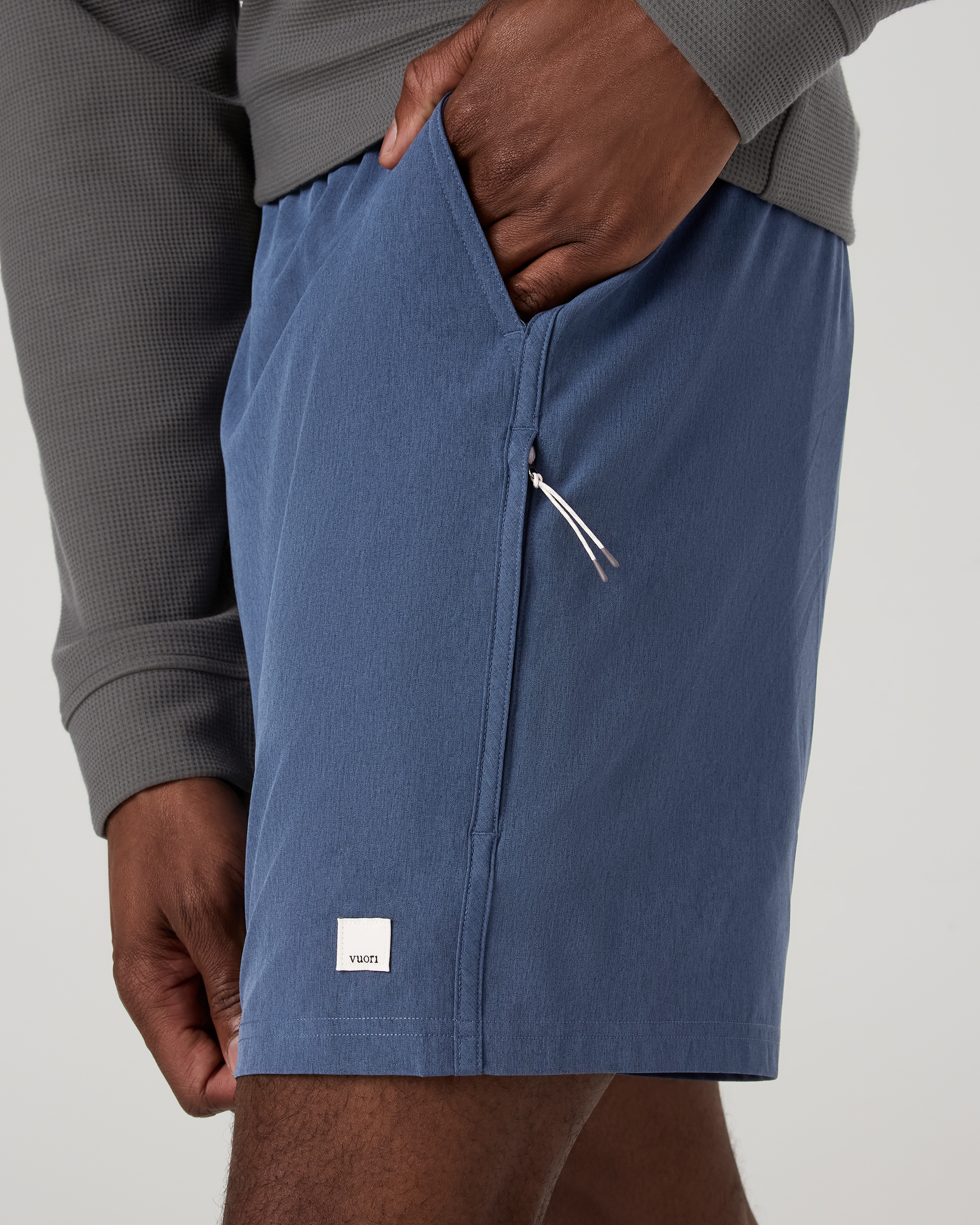 Banks Session Short Unlined 7 | Azure Linen Texture - Image 2