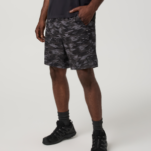 Vuori HardKore Short Lined 7 | Black Riptide Camo