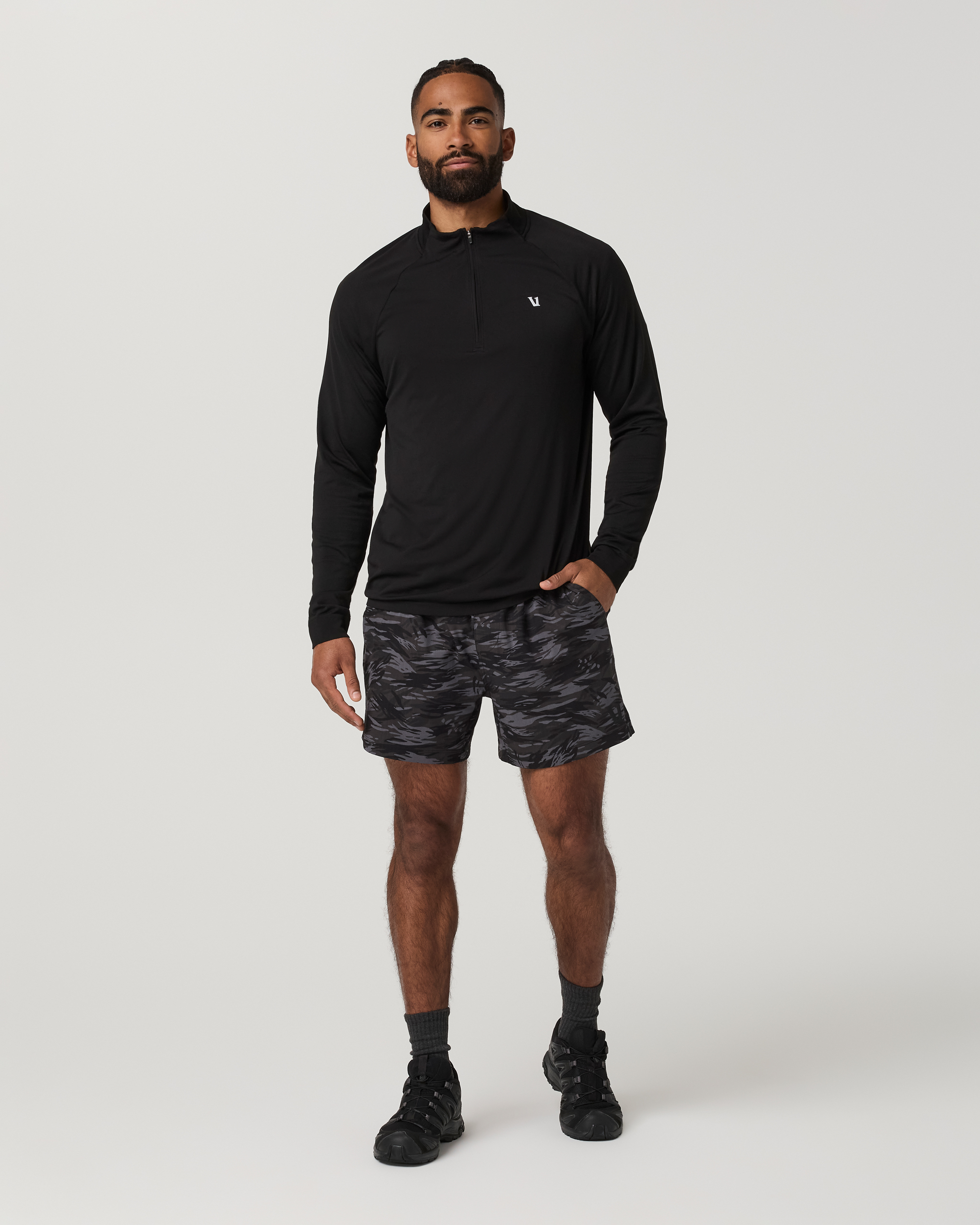 Vuori HardKore Short Lined 5 | Black Riptide Camo - Image 6