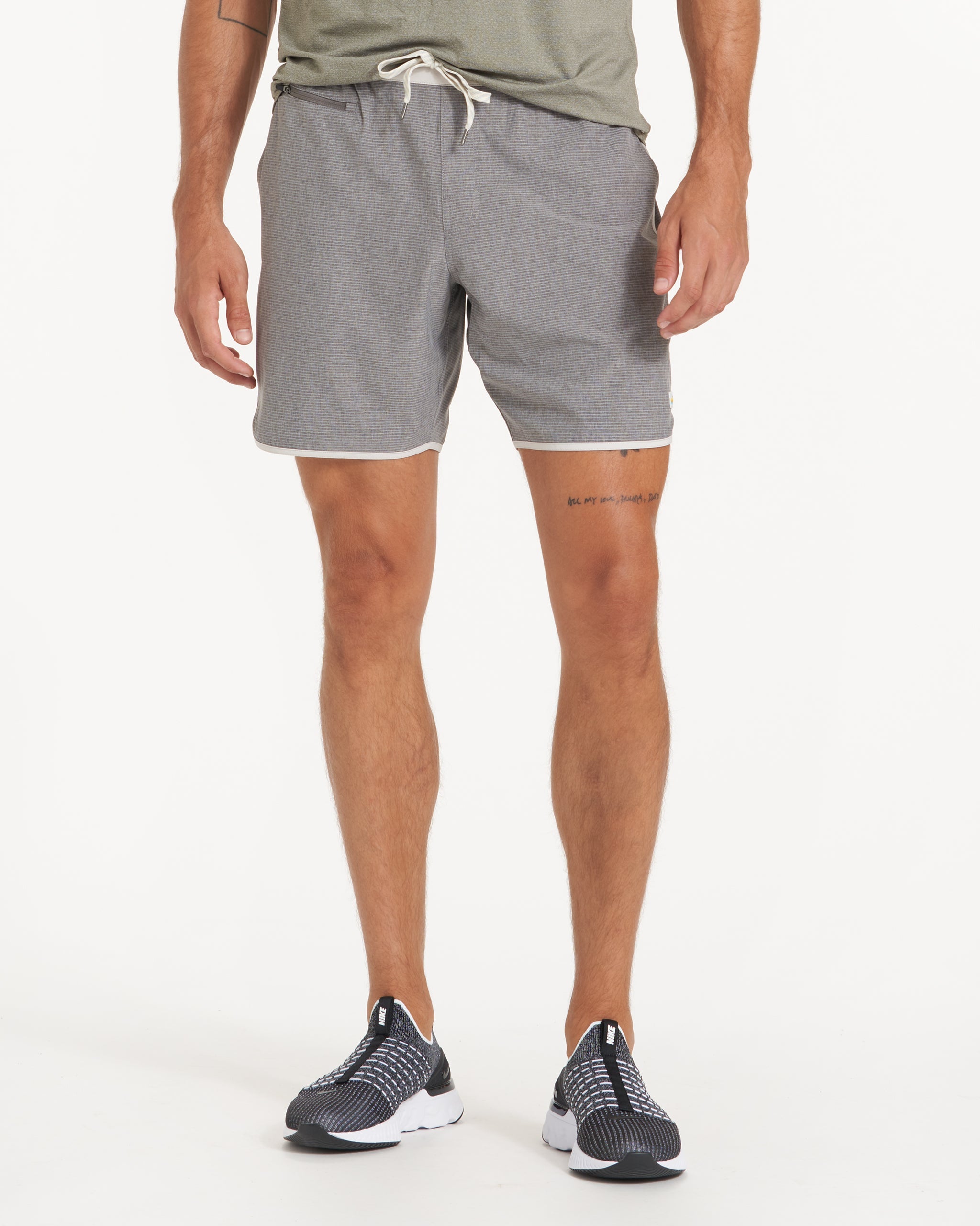 Banks Short Unlined 7 | Grey Engineered Stripe
