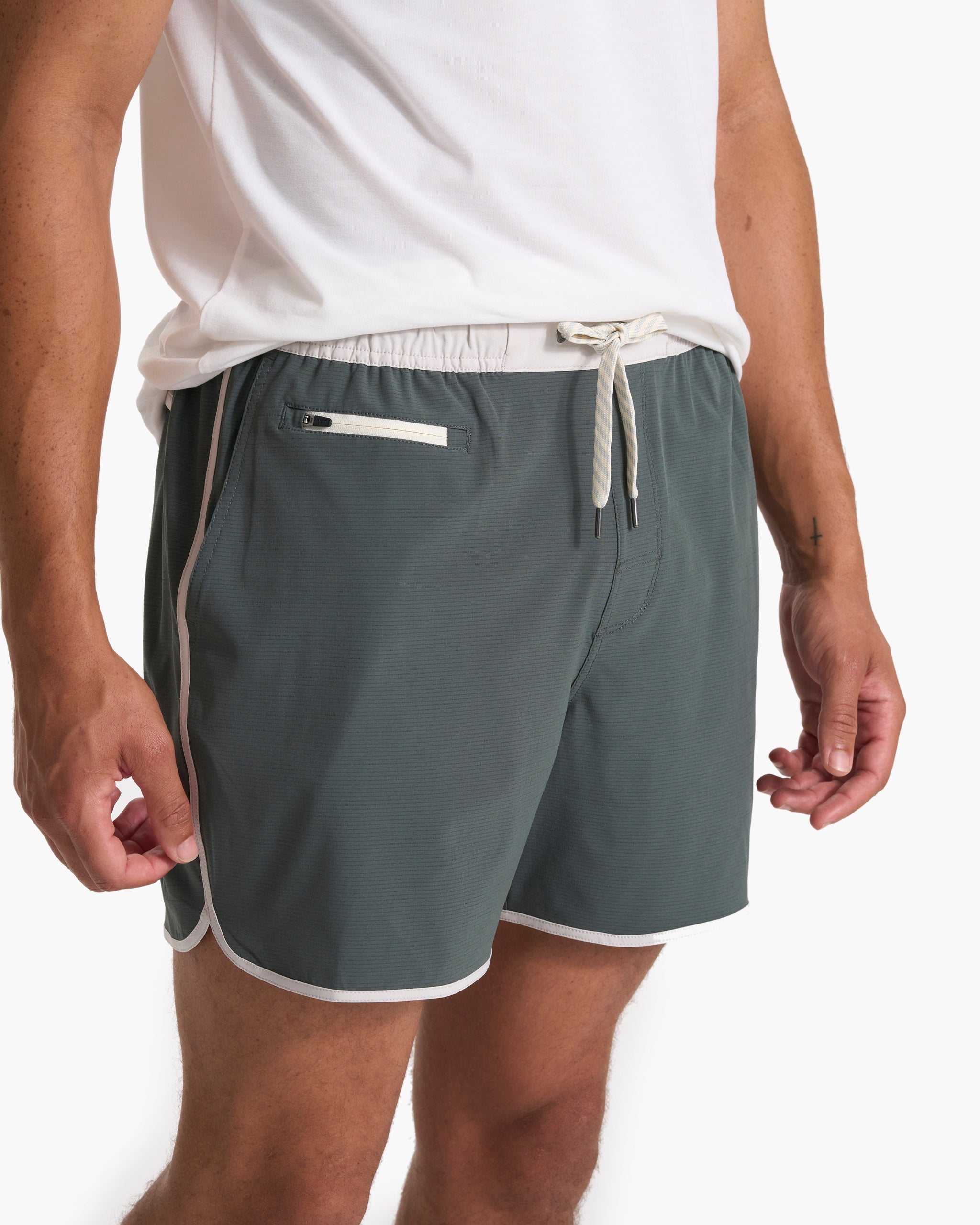 Banks Short Unlined 5 | Smoked Beryl Slub Stripe - Image 2
