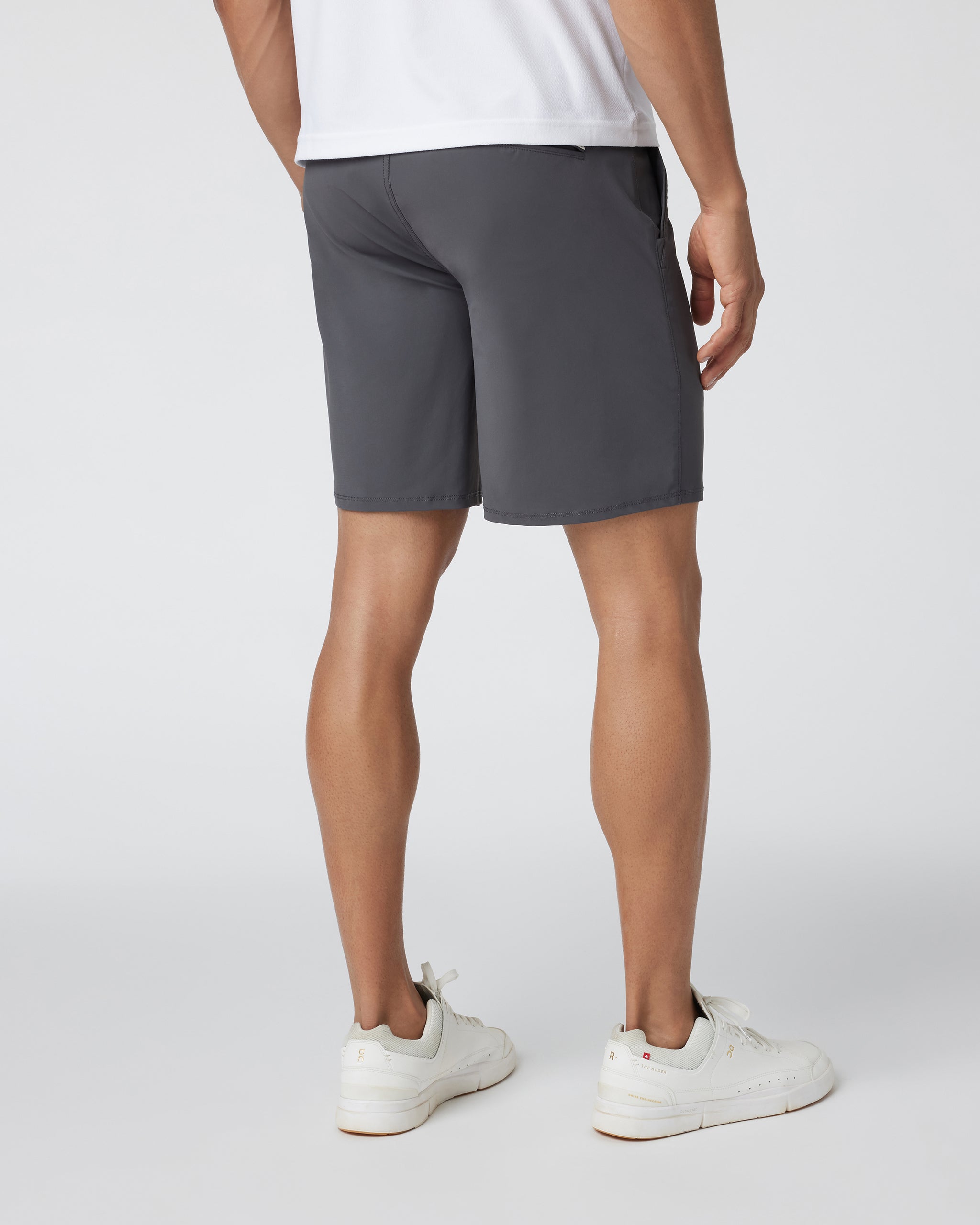 Vuori Meta™ Short 8 | Charcoal - Image 3