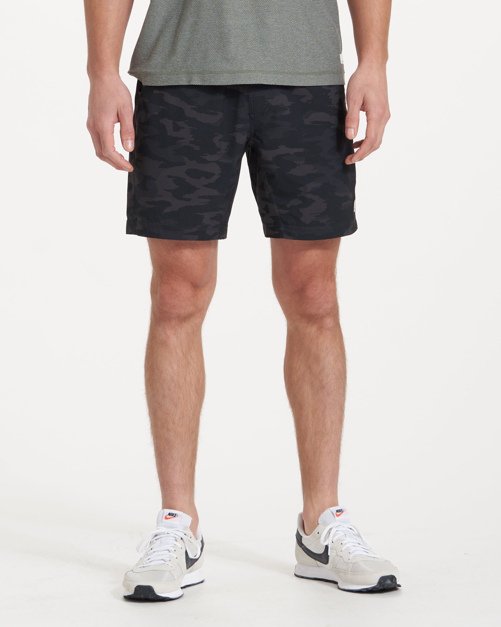 Kore Short Unlined 7 | Black Watercolor Camo