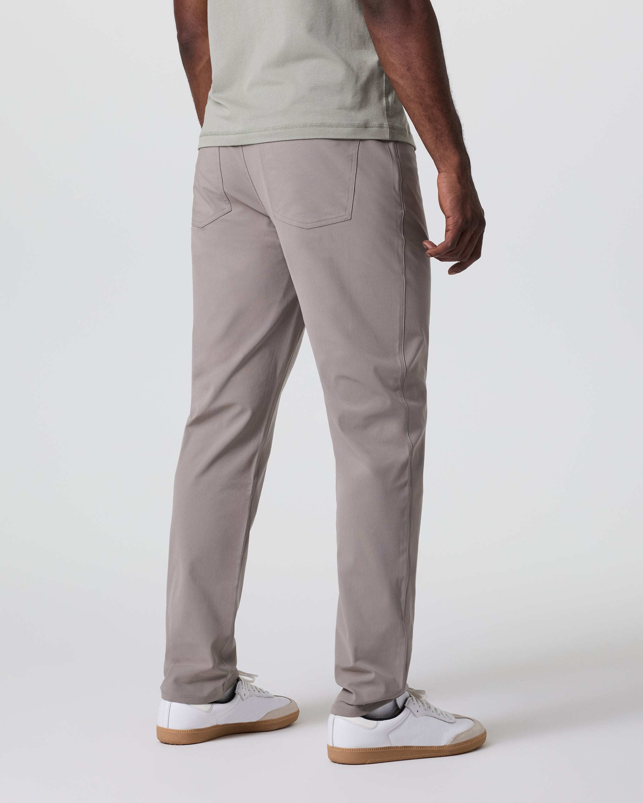 Vuori Meta™ Pant Classic Fit 30 | Mocha - Image 3