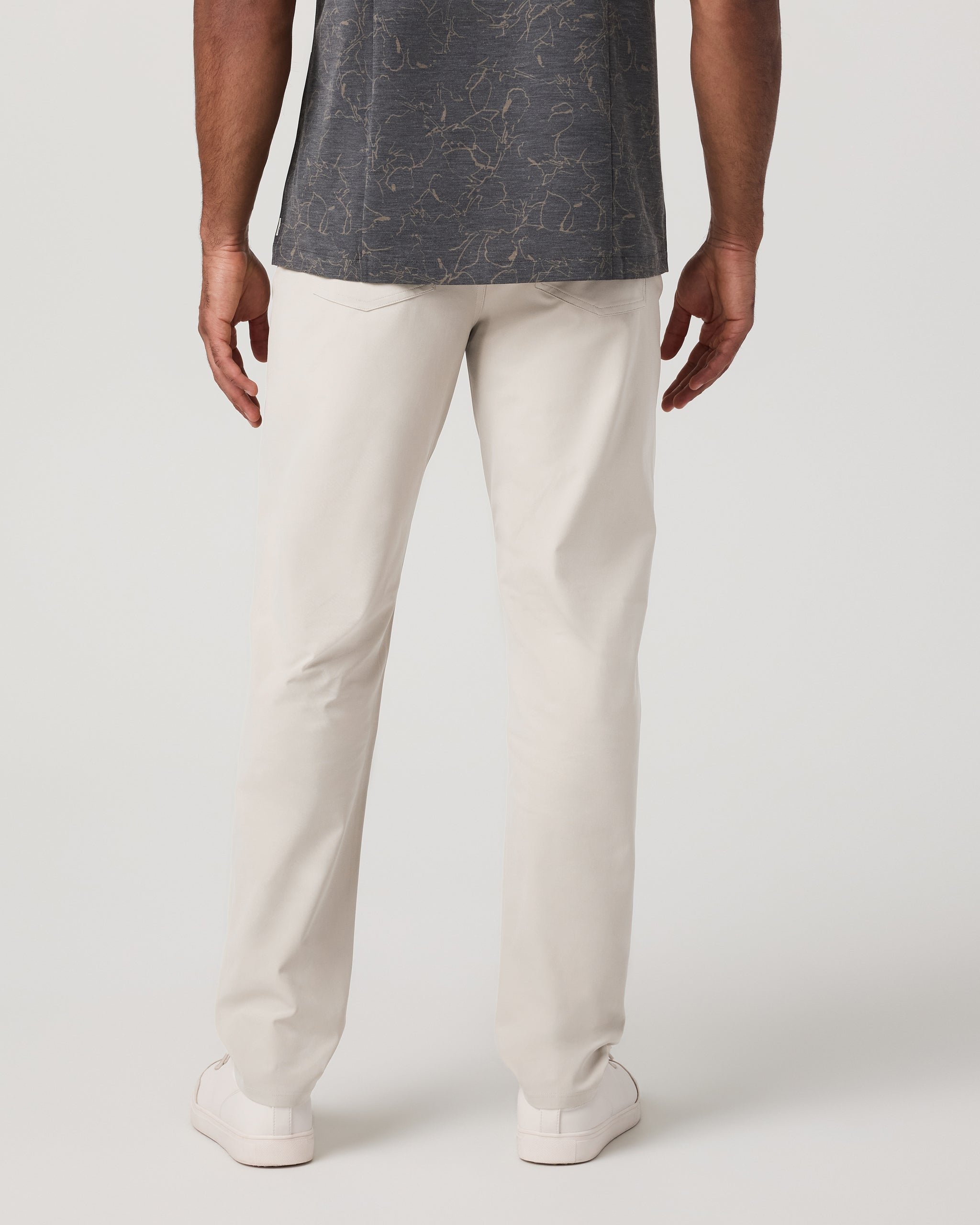 Vuori Meta™ Pant Classic Fit 32 | Birch - Image 3