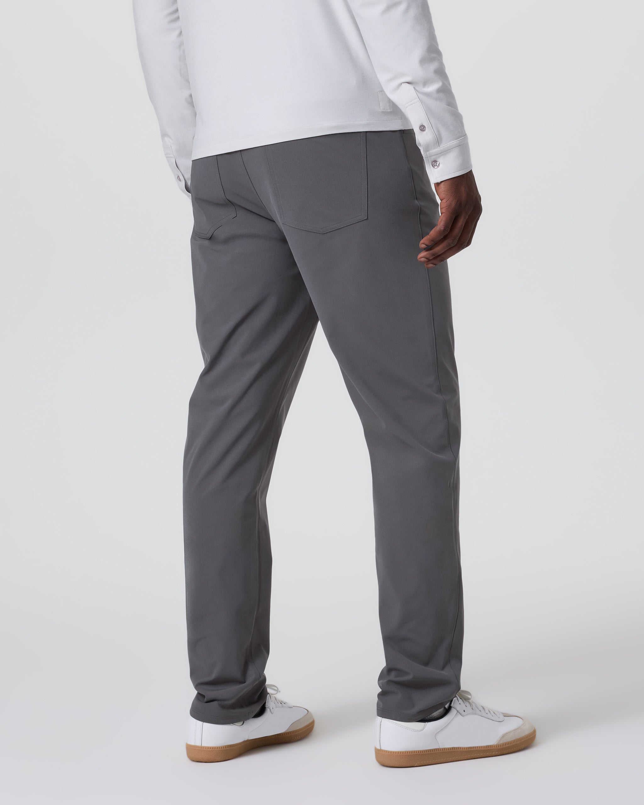 Vuori Meta™ Pant Classic Fit 34 | Charcoal - Image 3