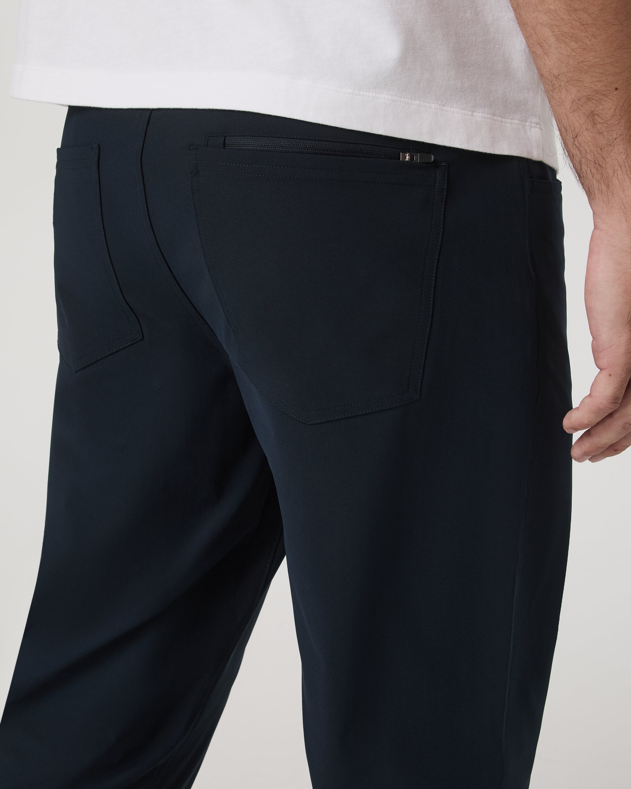 Vuori Meta™ Pant Classic Fit 34 | Ink - Image 5
