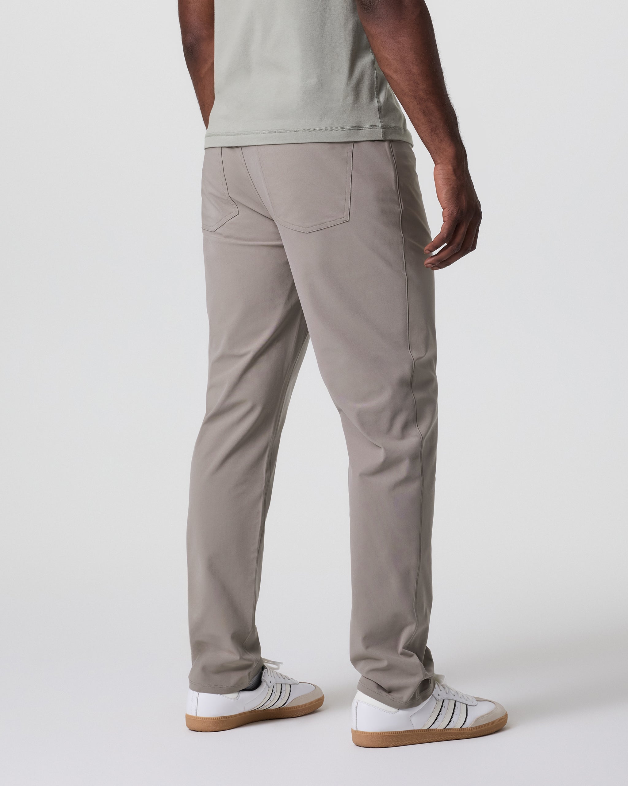 Vuori Meta™ Pant Classic Fit 32 | Mocha - Image 3