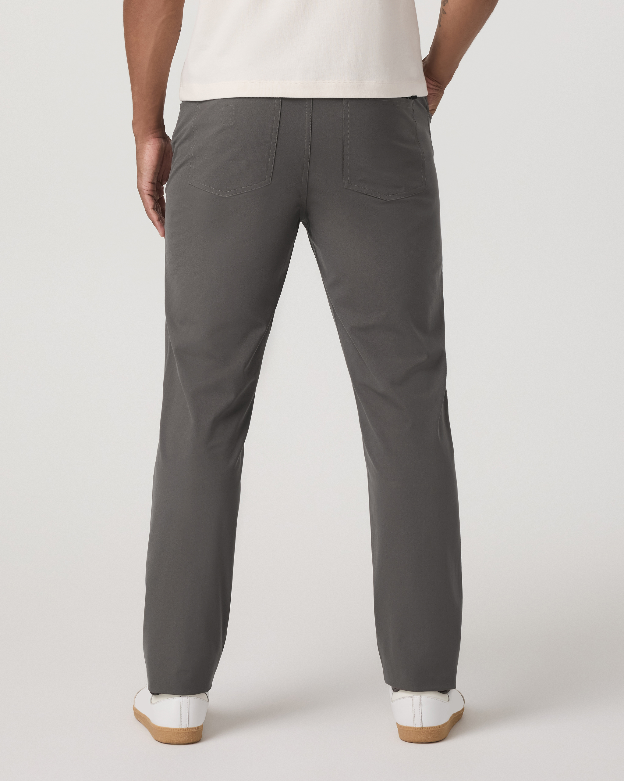 Vuori Meta™ Pant Classic Fit 34 | Warm Grey - Image 4