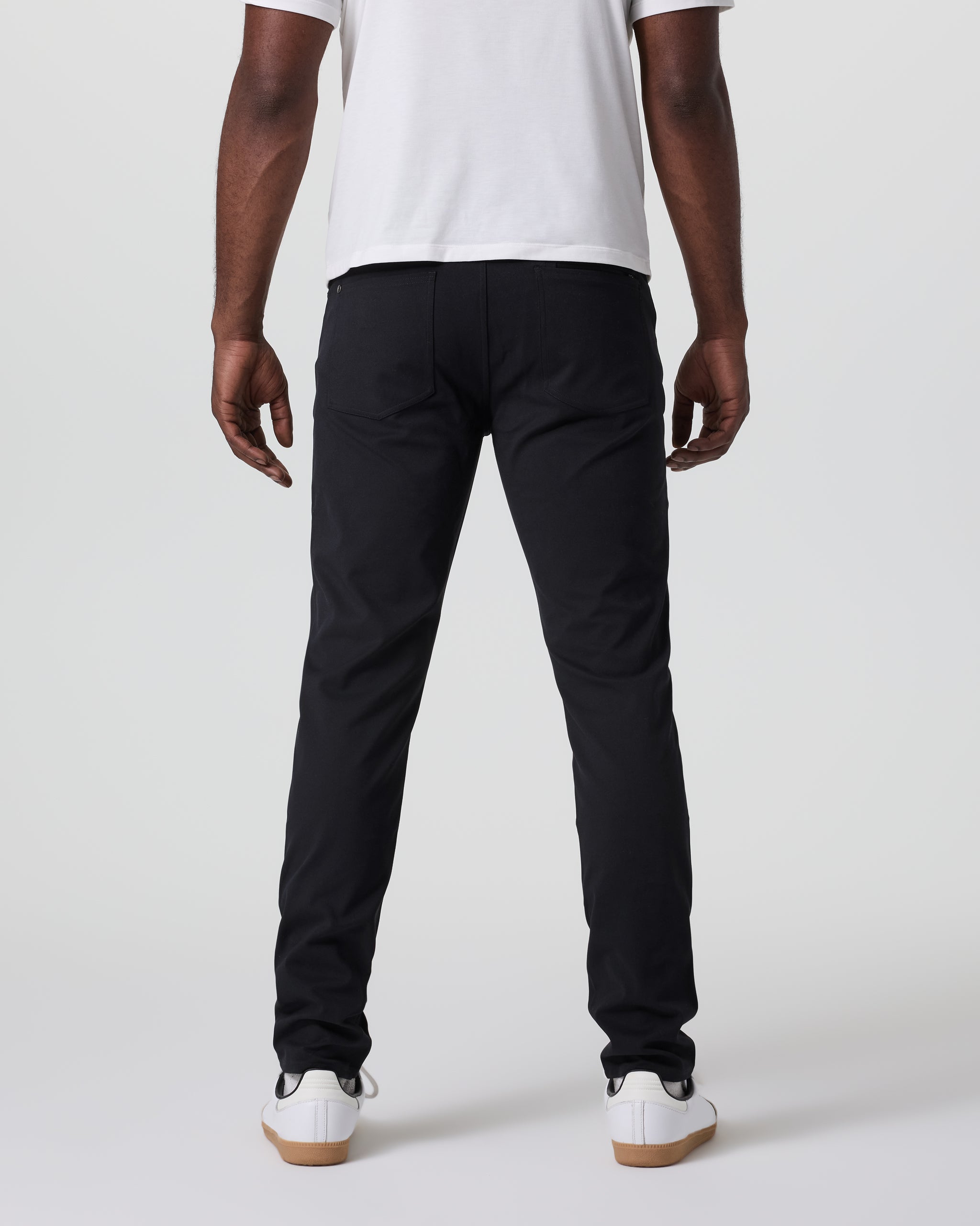 Vuori Meta™ Twill Pant Athletic Slim 32 | Black - Image 4