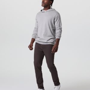 Vuori Meta™ Twill Pant Athletic Slim 32 | Sangria