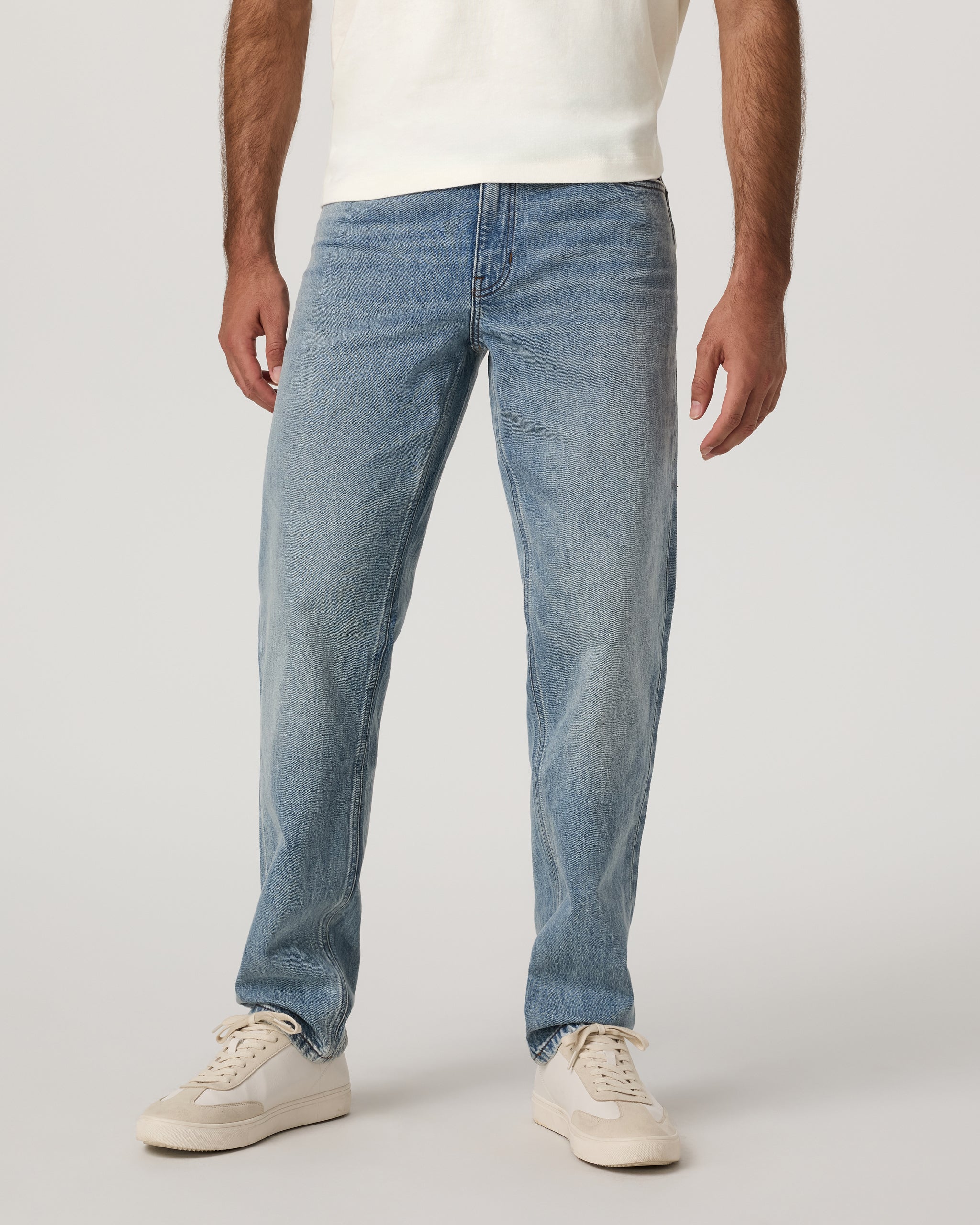 Vuori Vintage Jean Classic Fit 30 | Light Wash Denim - Image 5