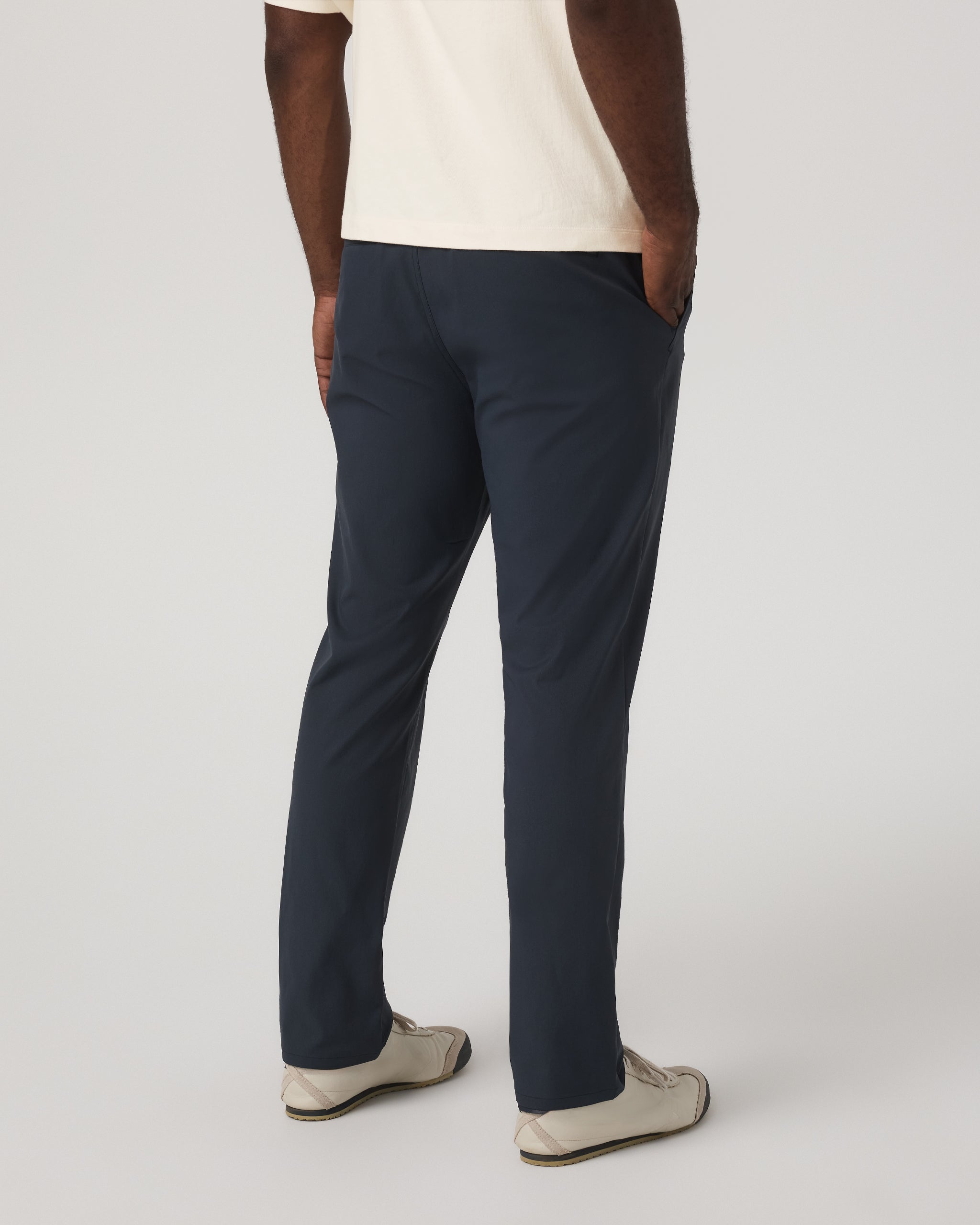 Cascade Tech Chino Pant Classic Fit 30 | Ink - Image 3