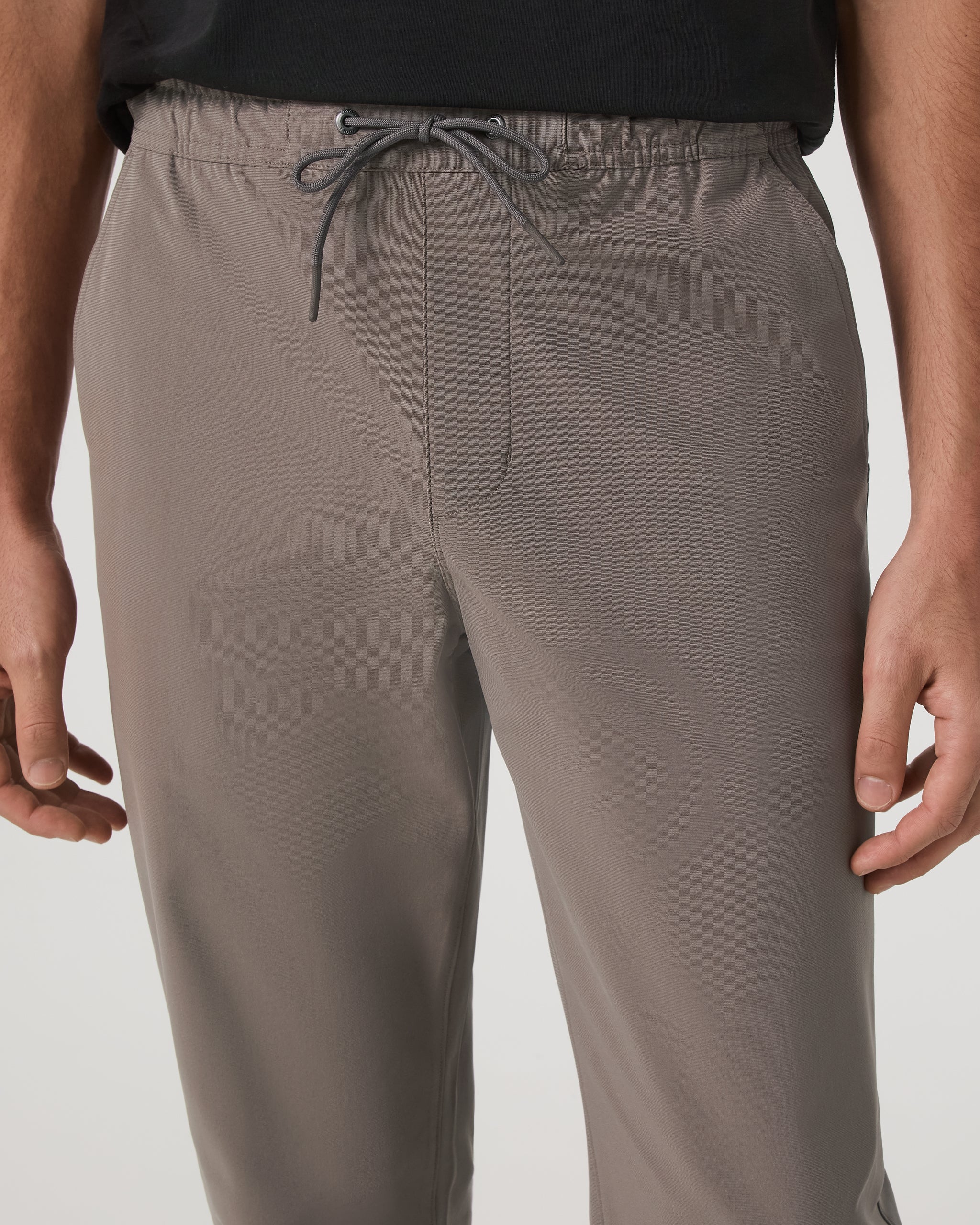 Vuori Meta™ Elastic Waist Pant Classic Fit 32 | Smokey Taupe - Image 2