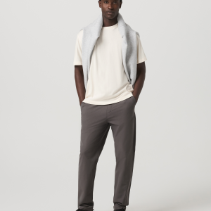 Vuori Meta™ Elastic Waist Pant Classic Fit 32 | Warm Grey