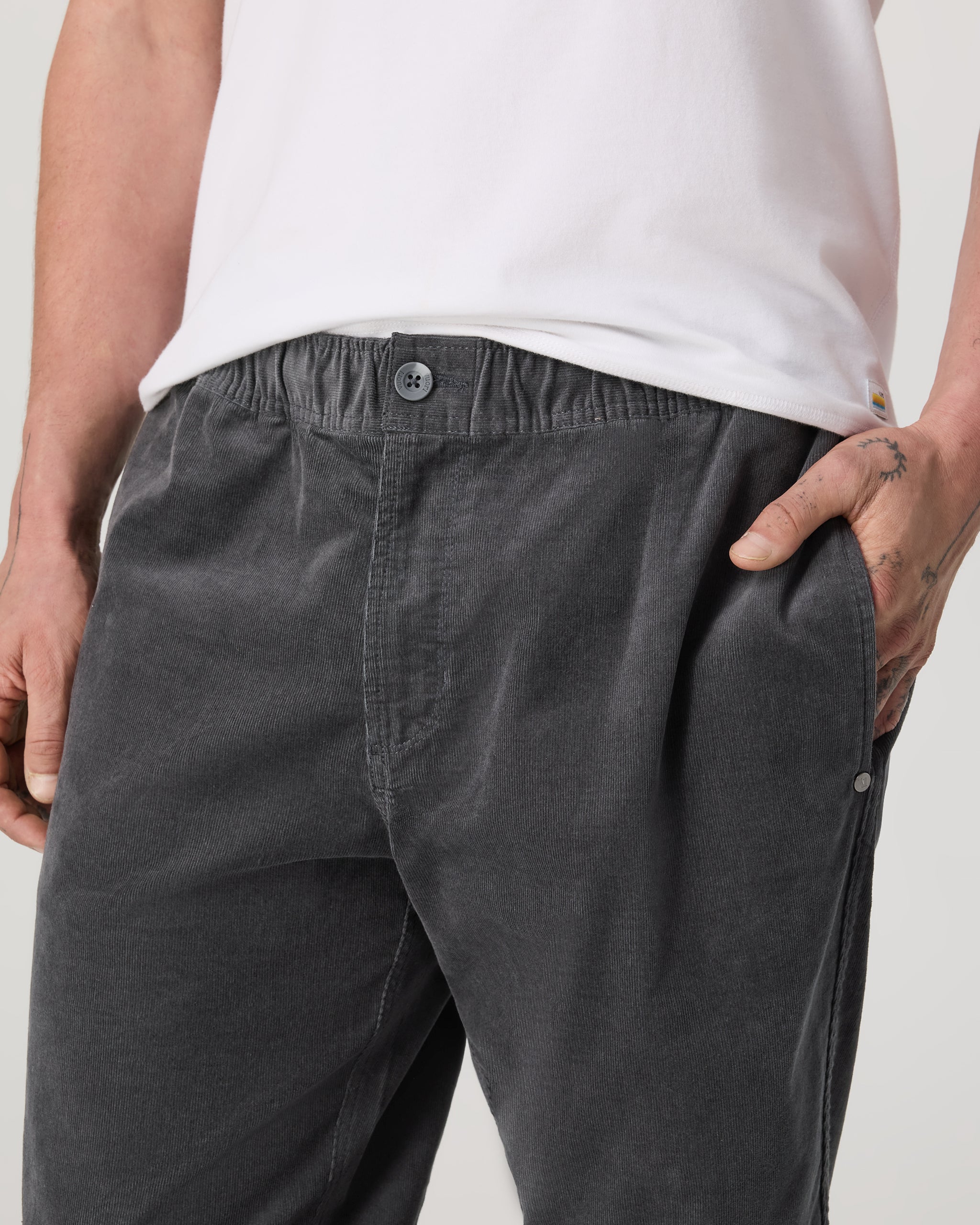 Optimist Elastic Waist Pant Classic Fit 30 | Charcoal - Image 2