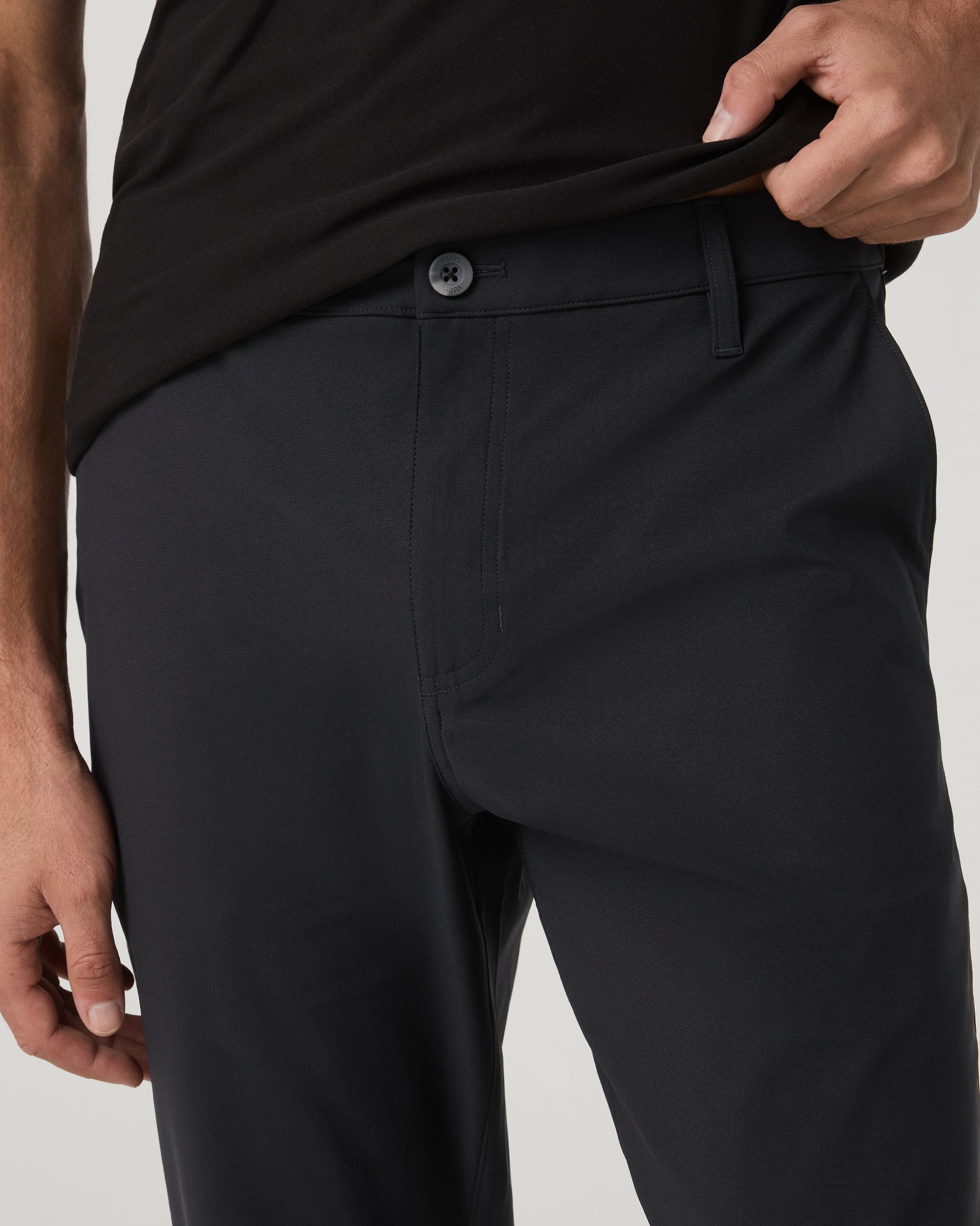 Vuori Meta™ Trouser Classic Fit 30 | Black - Image 2