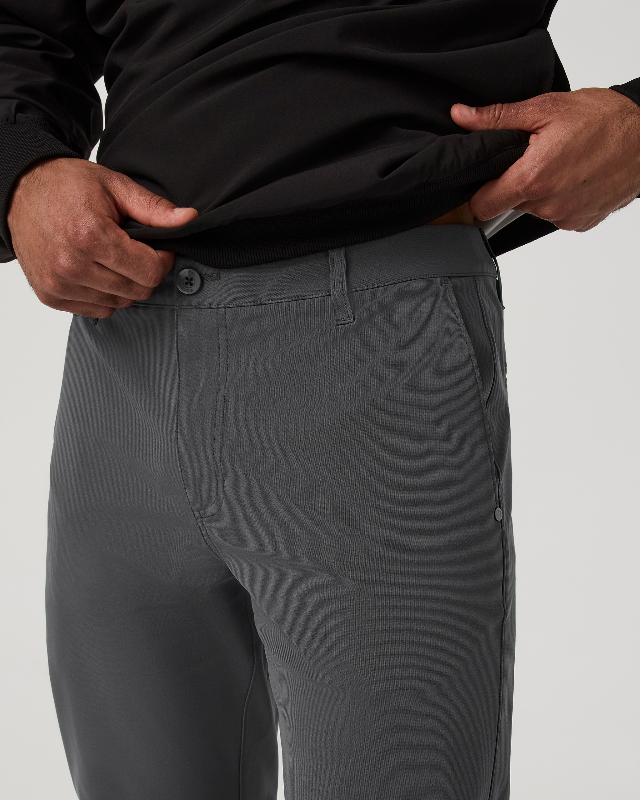 Vuori Meta™ Trouser Classic Fit 32 | Dark Pewter - Image 2