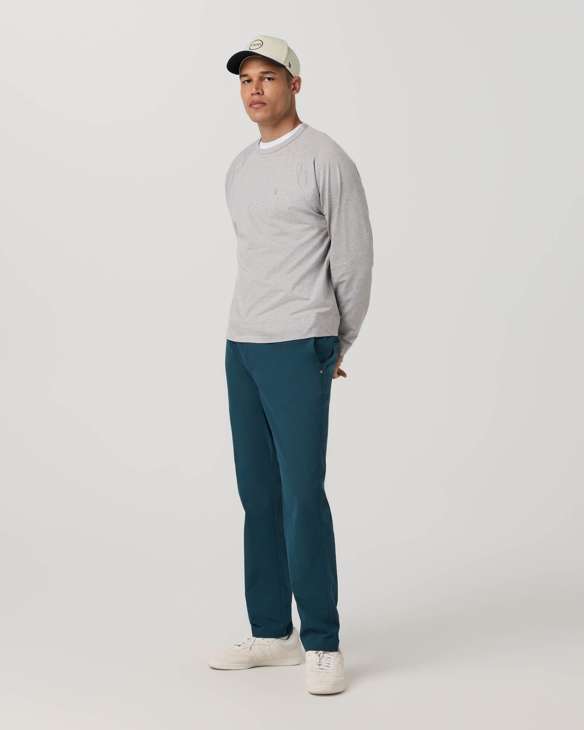 Vuori Meta™ Trouser Classic Fit 32 | Dark Teal - Image 3
