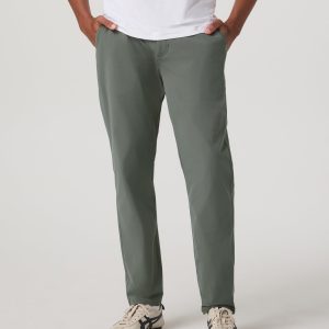 Vuori Meta™ Trouser Classic Fit 32 | Light Oregano