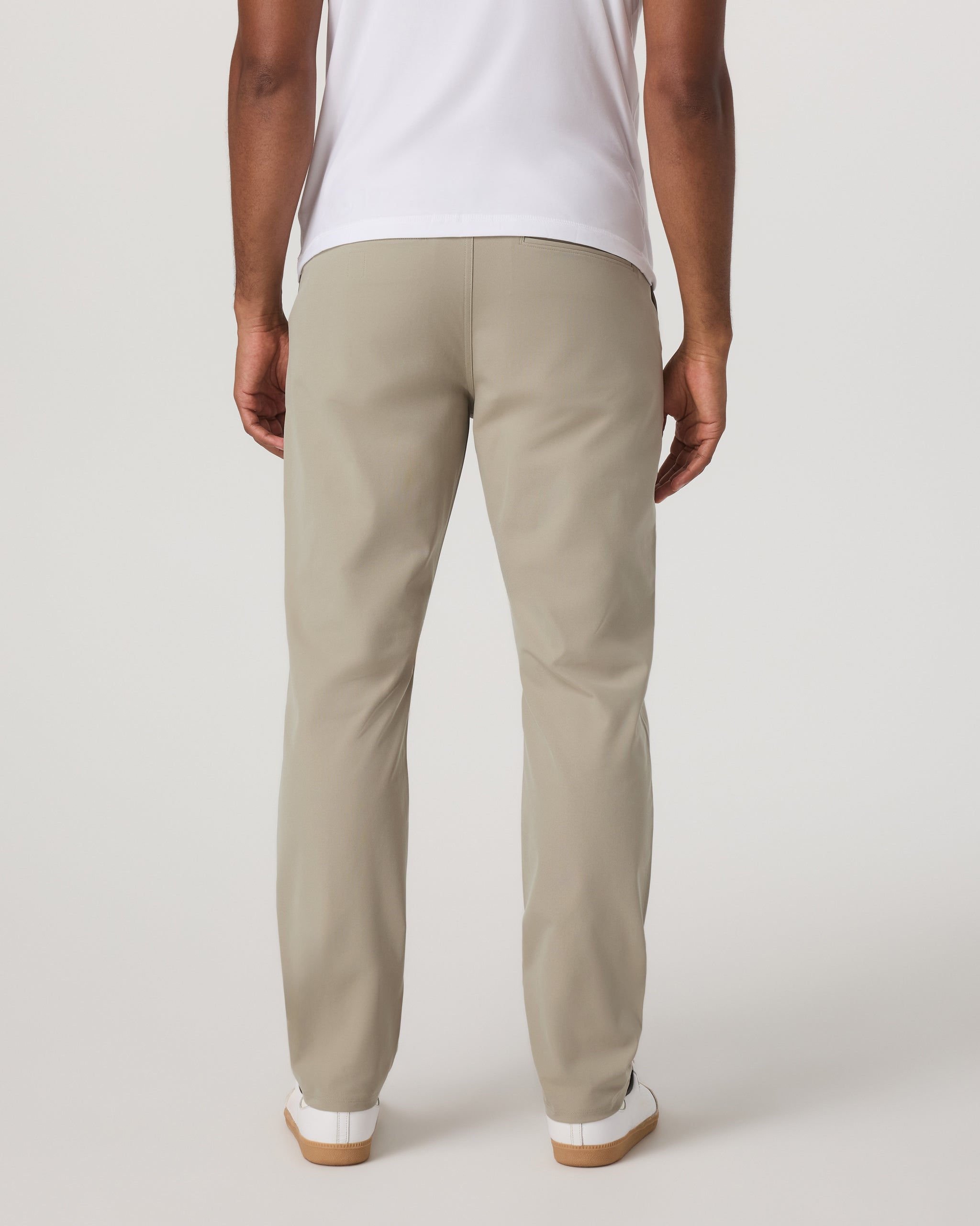 Vuori Meta™ Trouser Classic Fit 32 | Truffle - Image 3