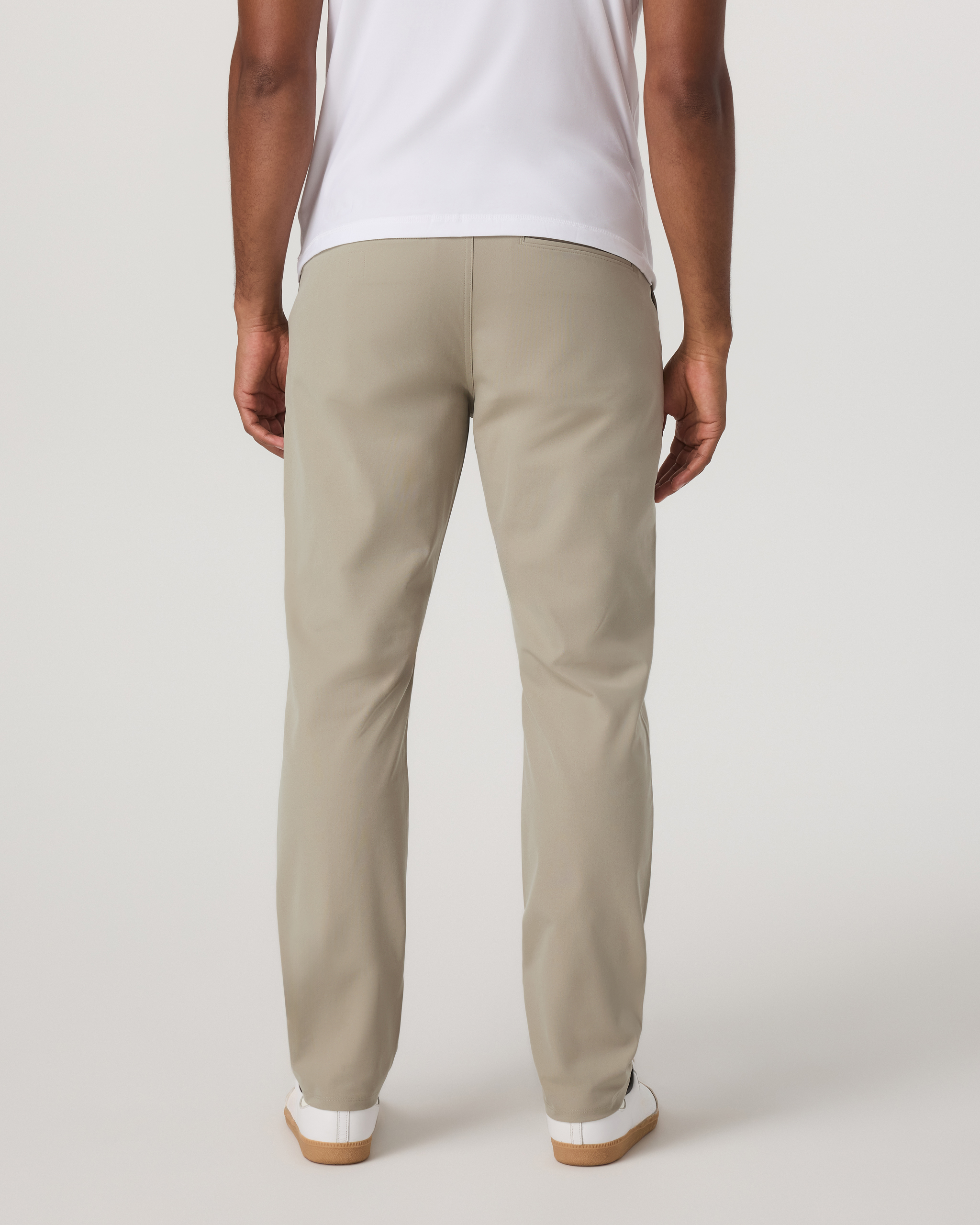 Vuori Meta™ Trouser Classic Fit 34 | Truffle - Image 3