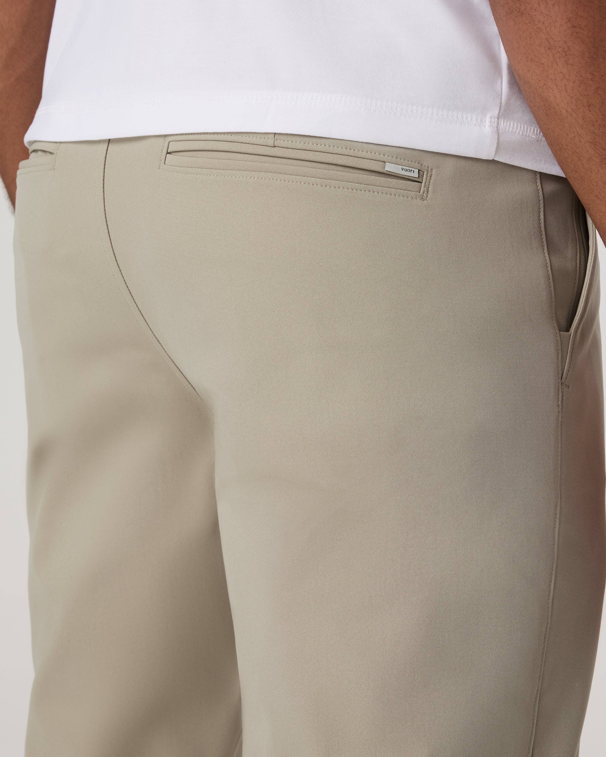 Vuori Meta™ Trouser Classic Fit 32 | Truffle - Image 5